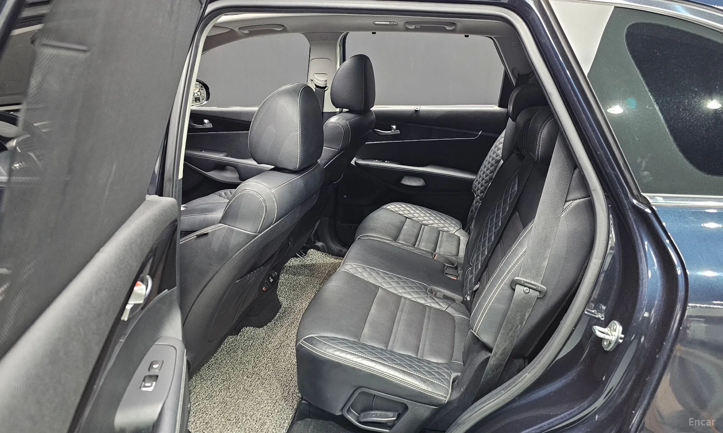 Kia Sorento превью 12