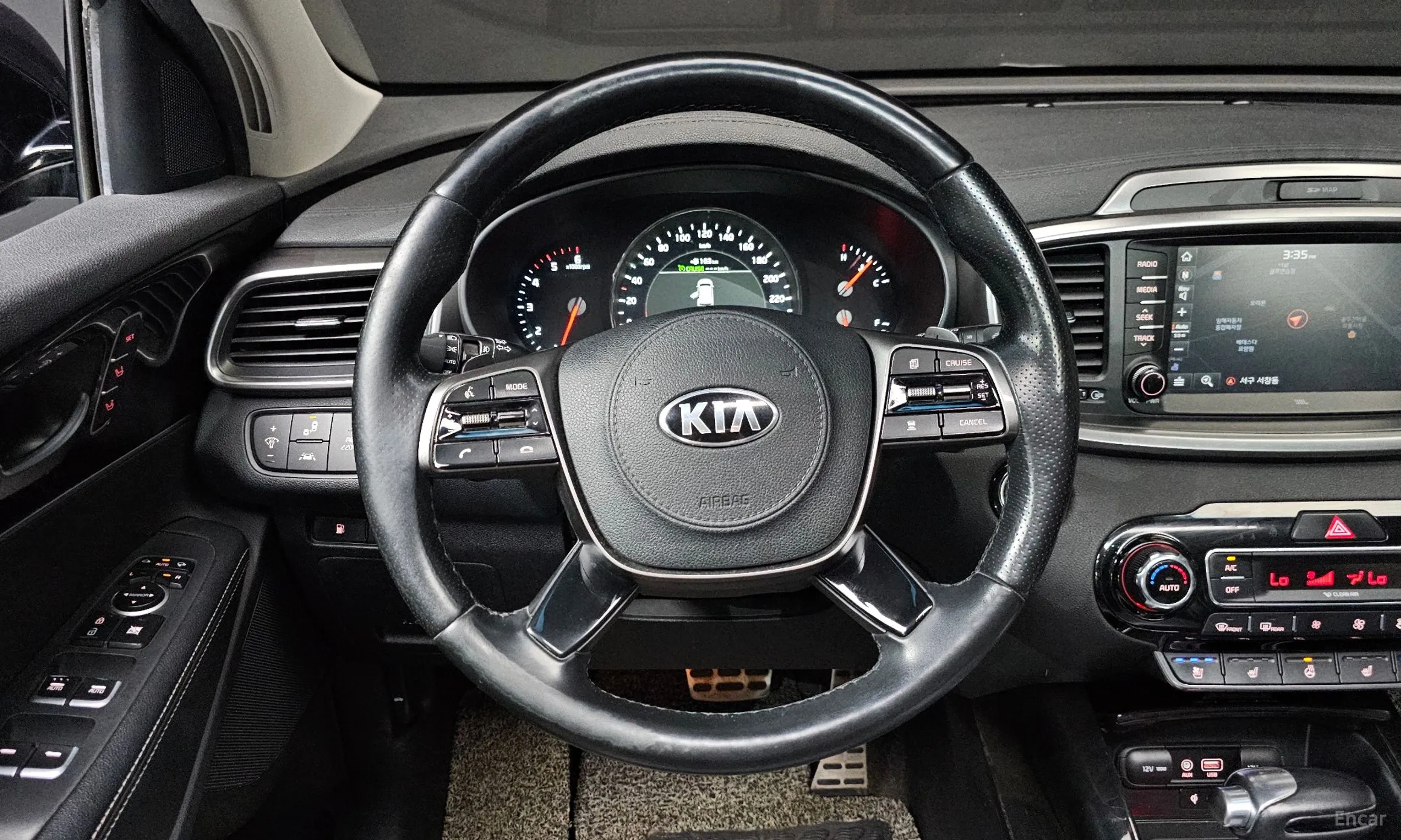 Kia Sorento превью 13
