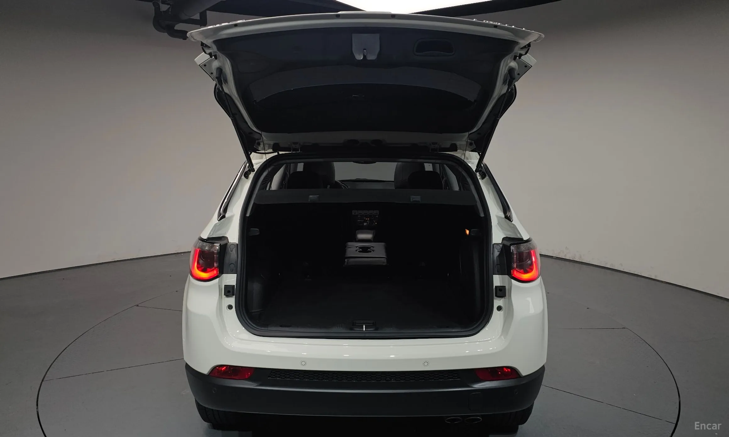 Jeep Compass 2nd Generation превью 20