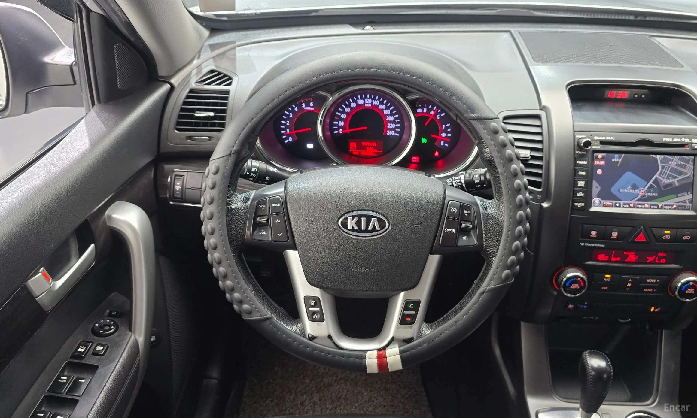 Kia Sorrento R превью 12