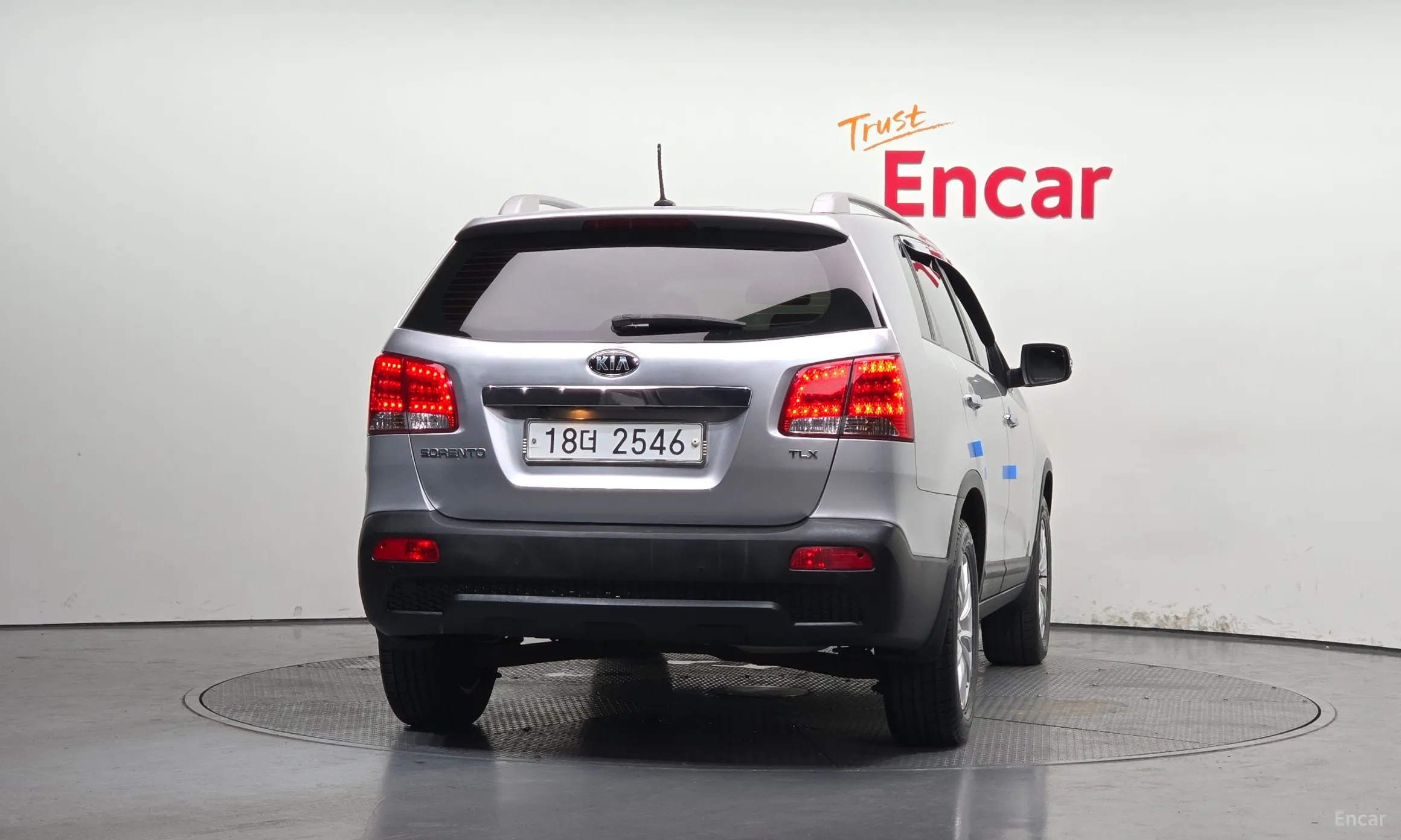 Kia Sorrento R превью 4