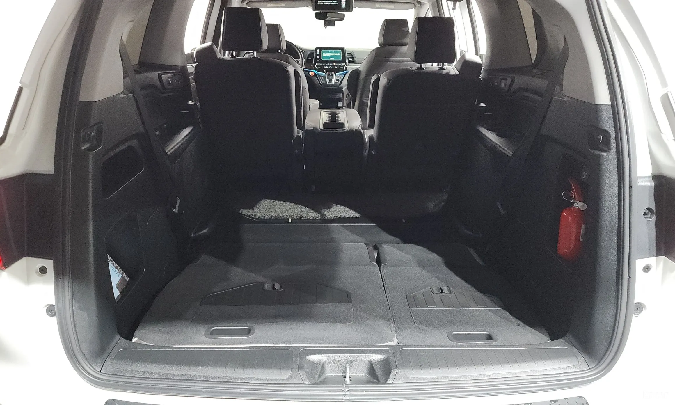Honda Odyssey превью 19