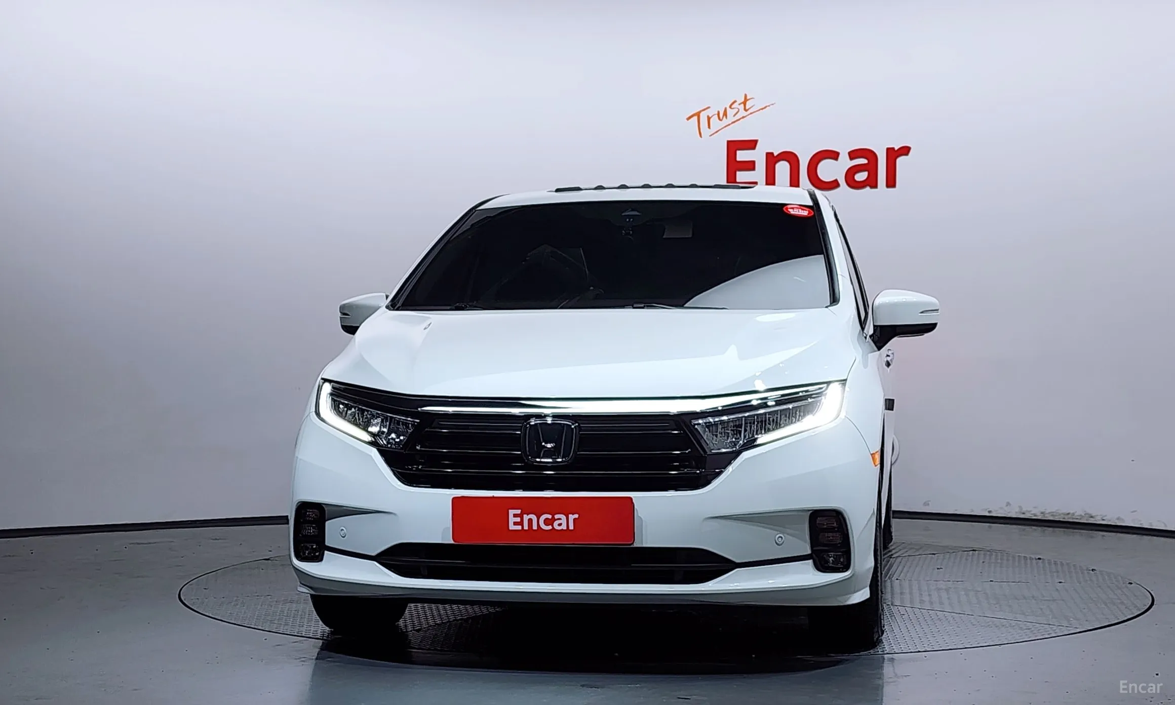 Honda Odyssey превью 3