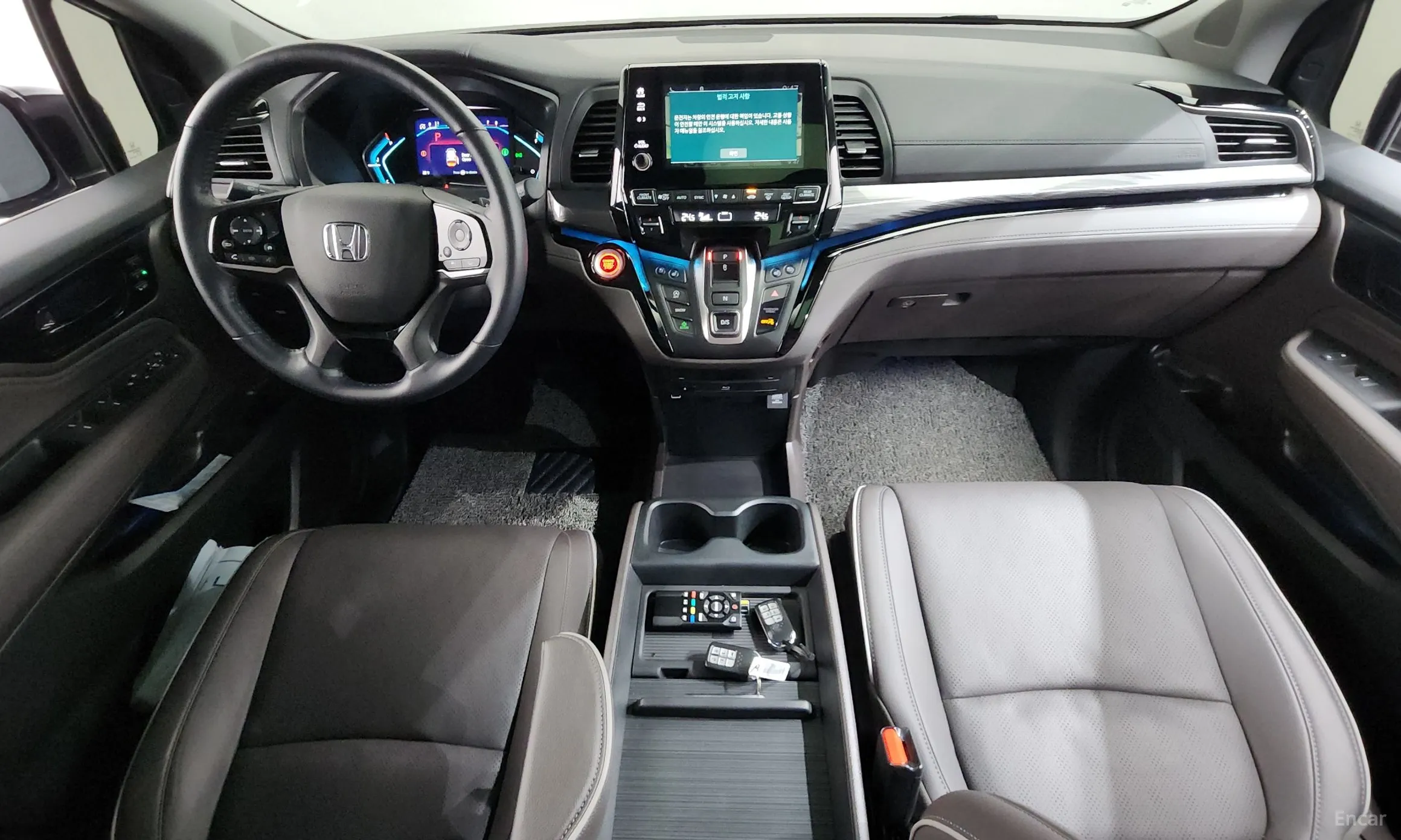 Honda Odyssey превью 7