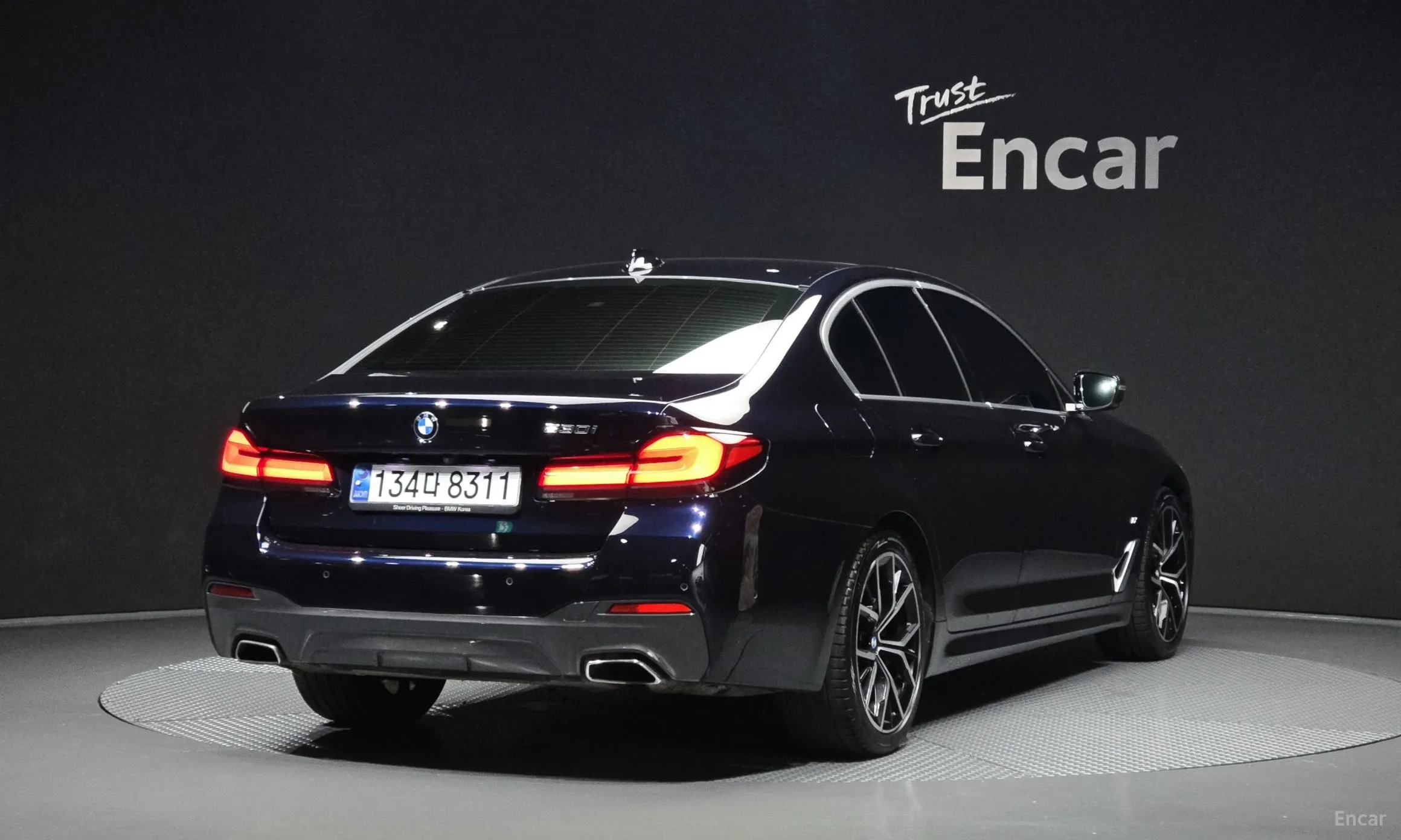 BMW 5 Series (G30)