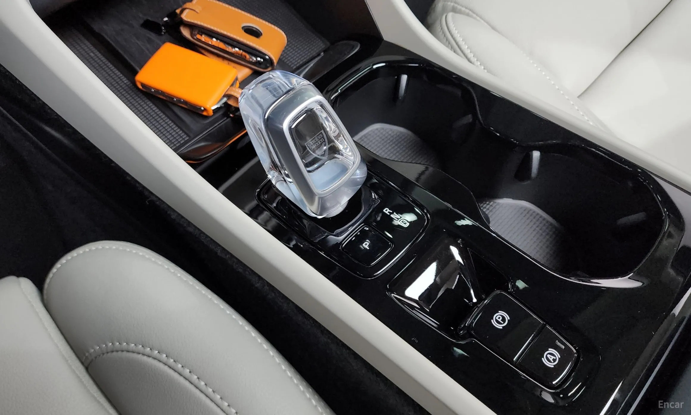 Volvo XC40 превью 9