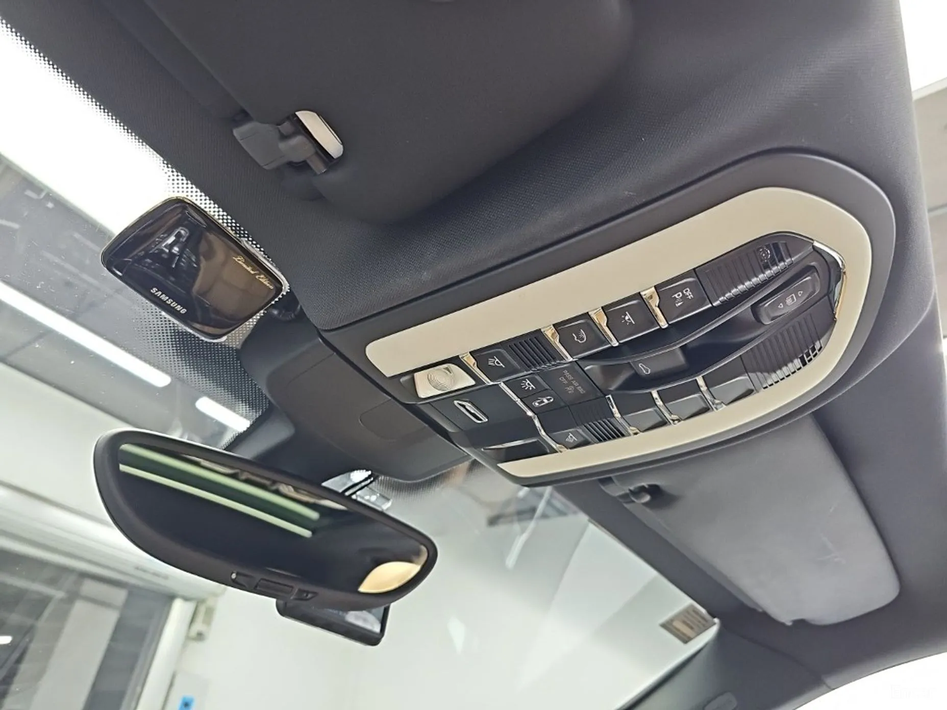 Porsche New Cayenne превью 15