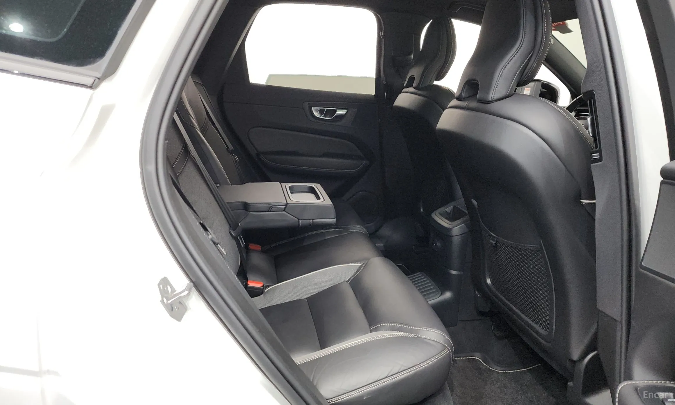 Volvo XC60 Gen 2 превью 11