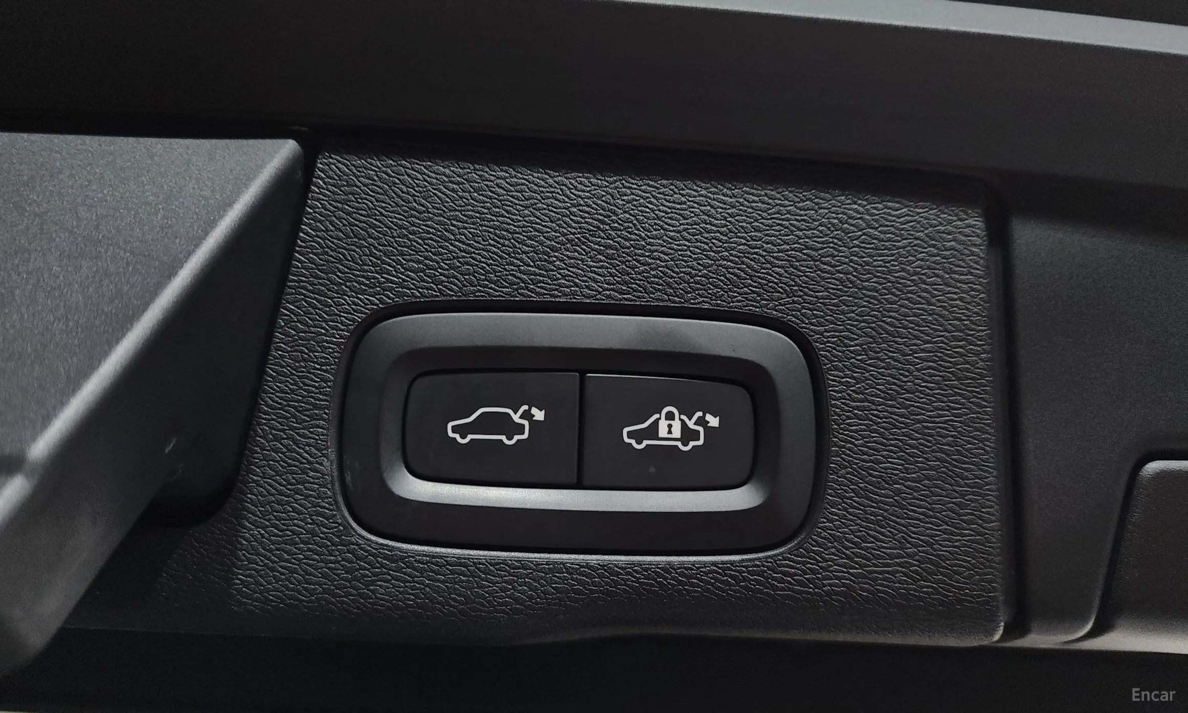 Volvo XC60 Gen 2 превью 18