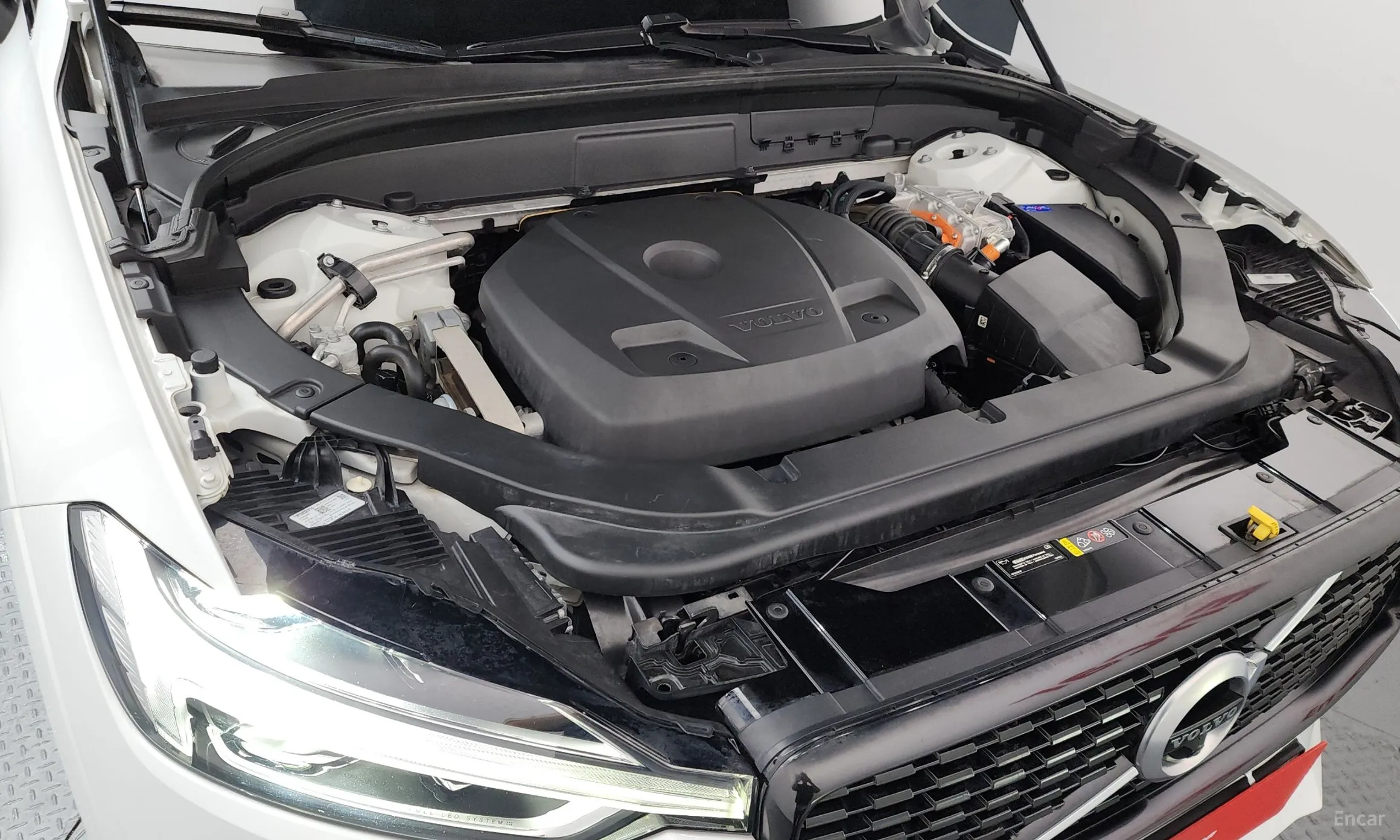 Volvo XC60 Gen 2 превью 6