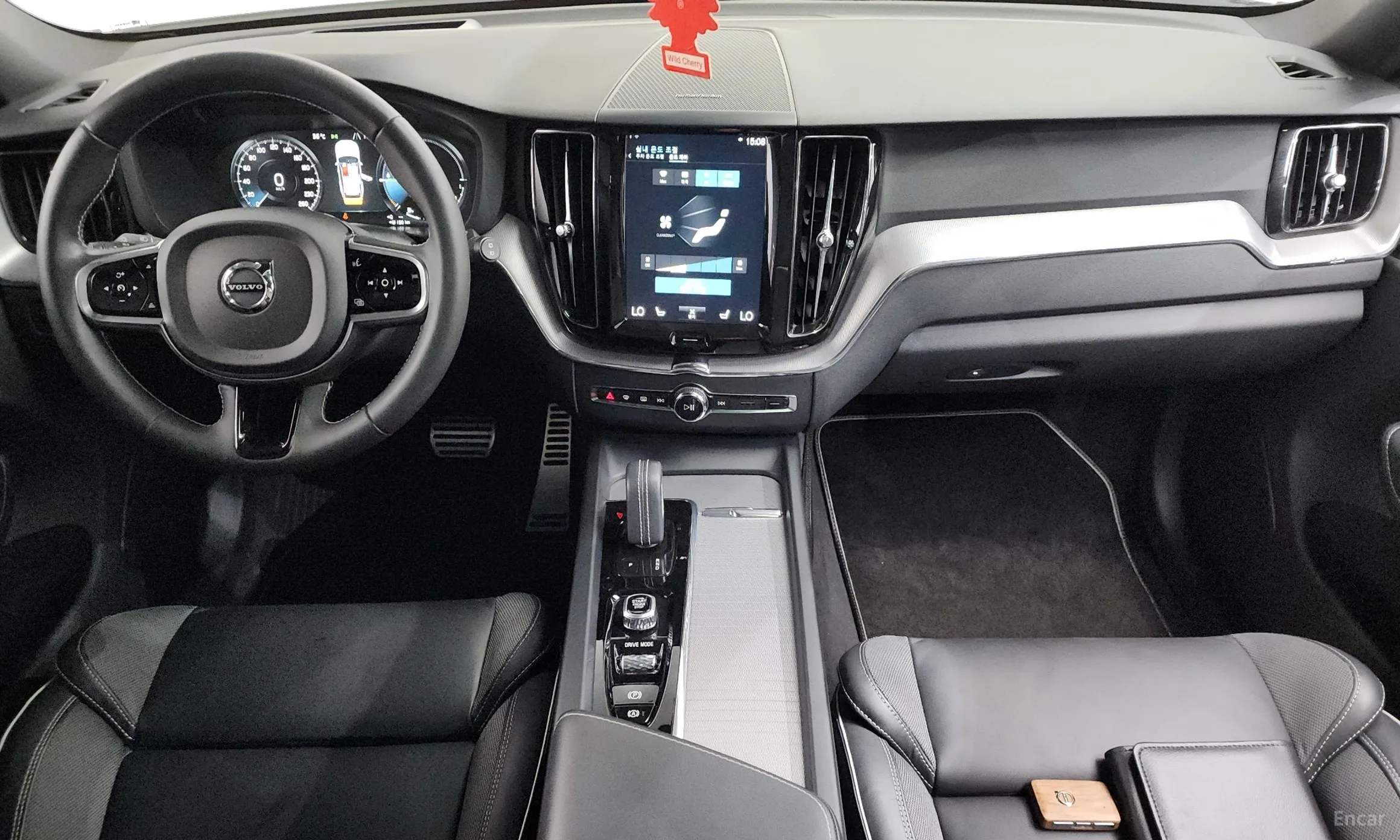 Volvo XC60 Gen 2 превью 7