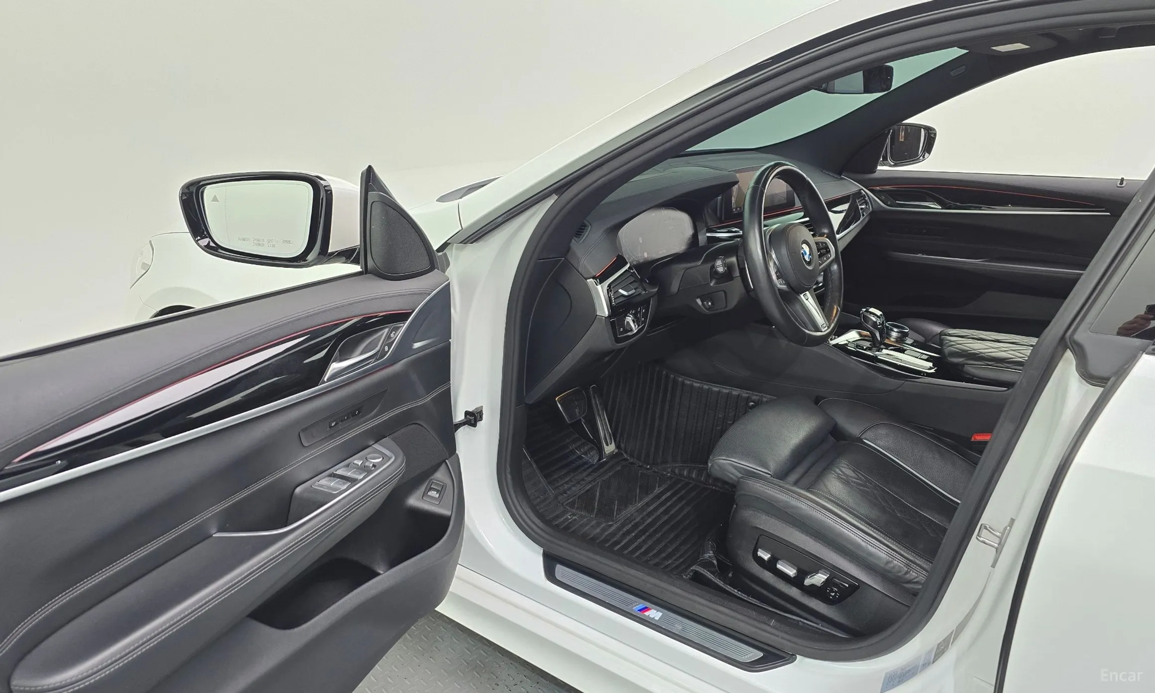 BMW 6-Series GT (G32) превью 10