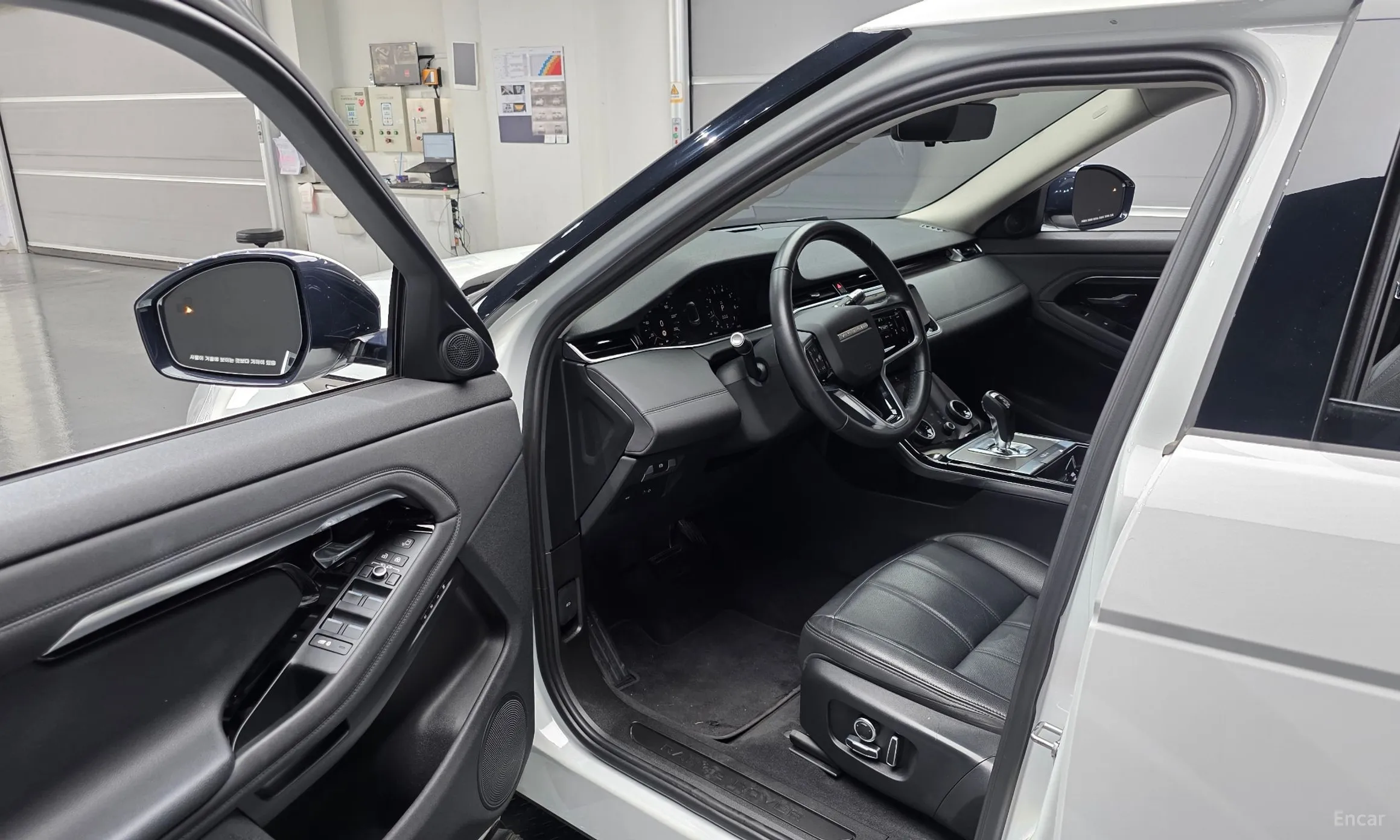 Land Rover Range Rover Evoque 2nd Generation превью 10