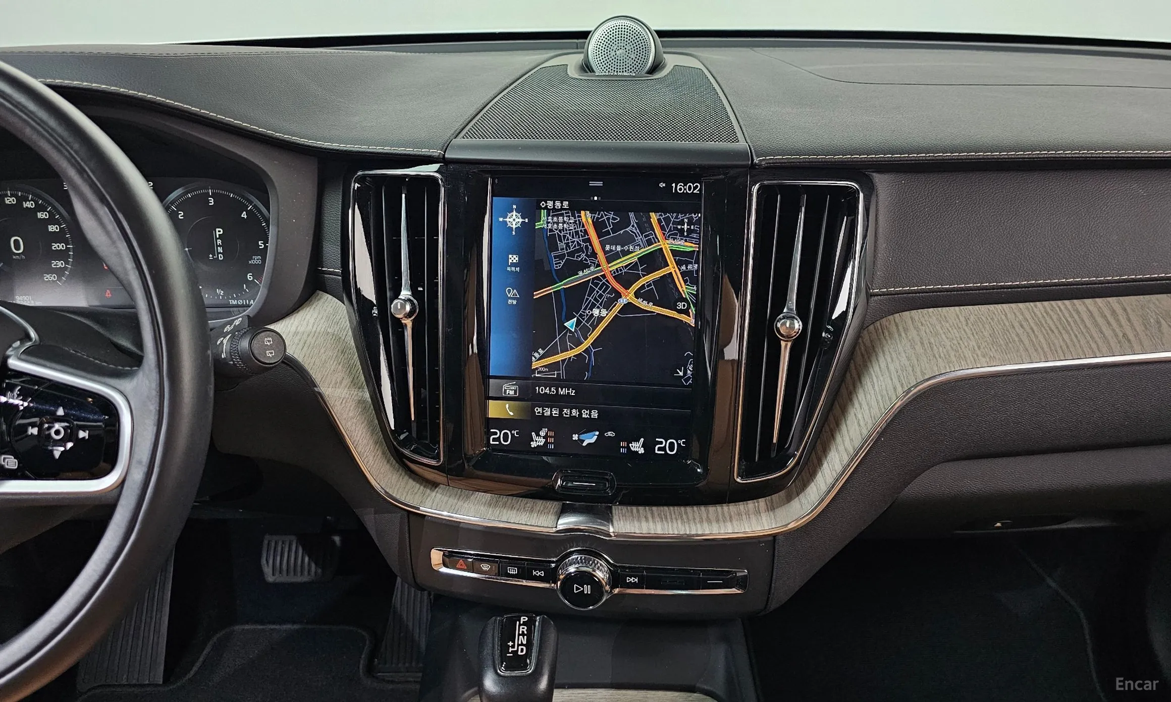 Volvo XC60 Gen 2 превью 14