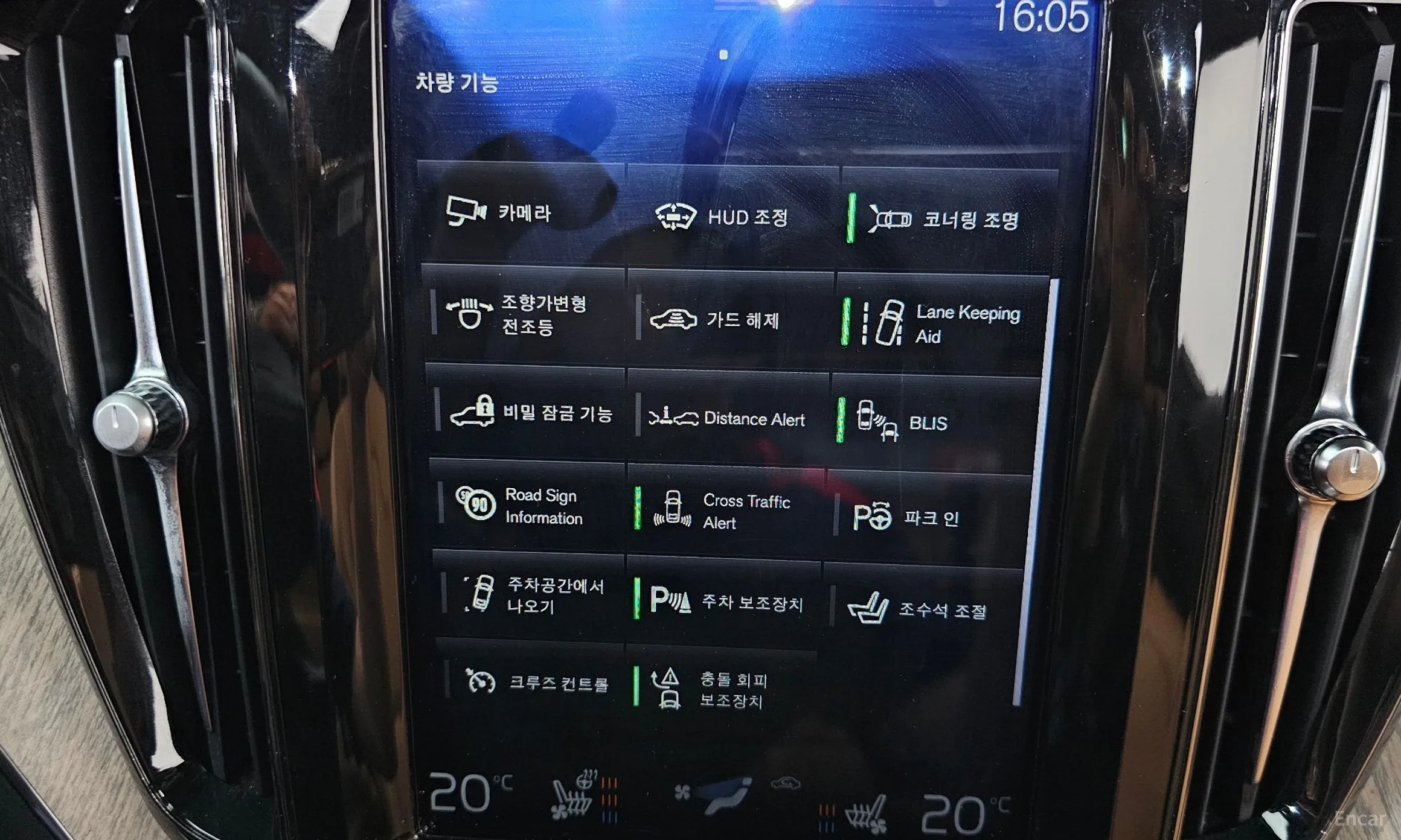 Volvo XC60 Gen 2 превью 16