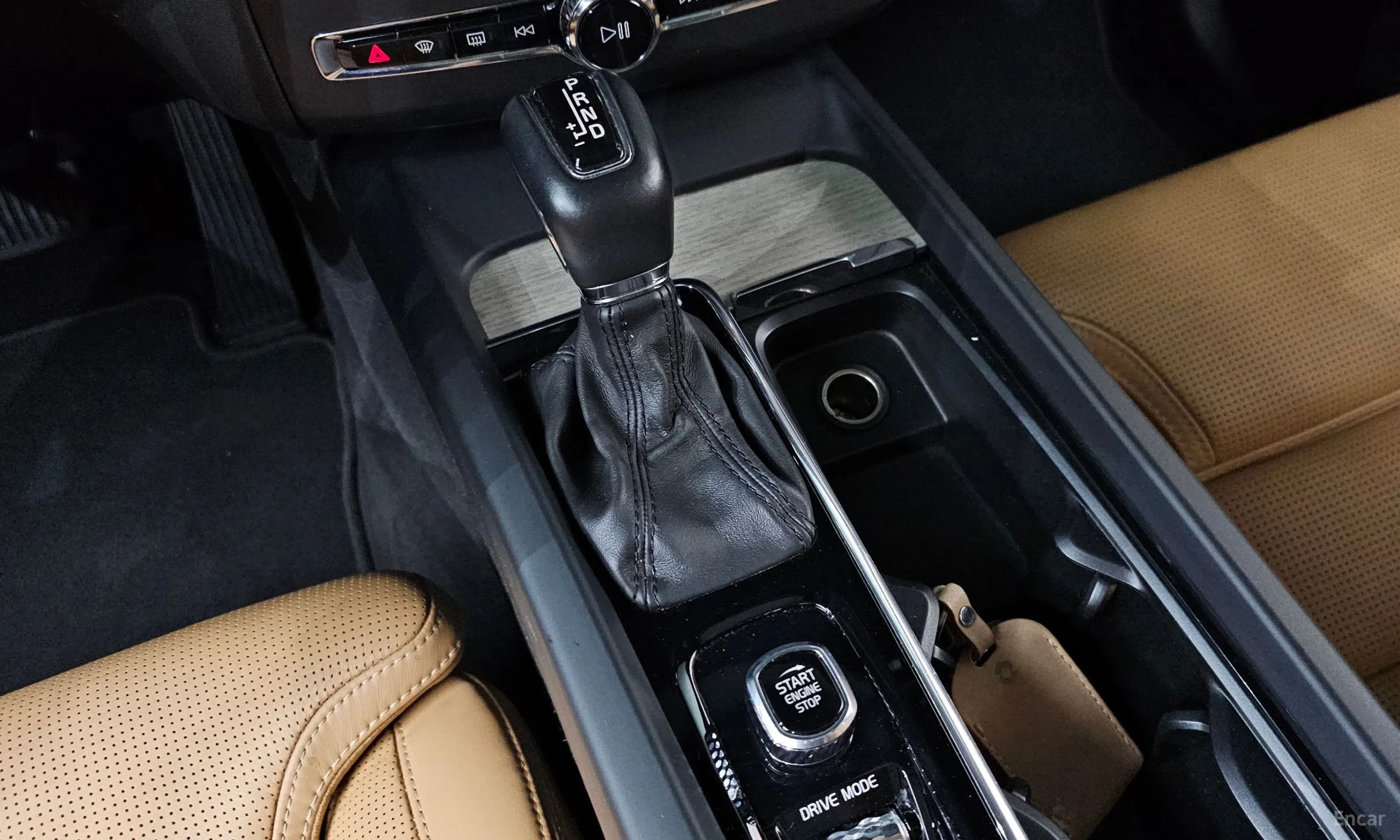 Volvo XC60 Gen 2 превью 9