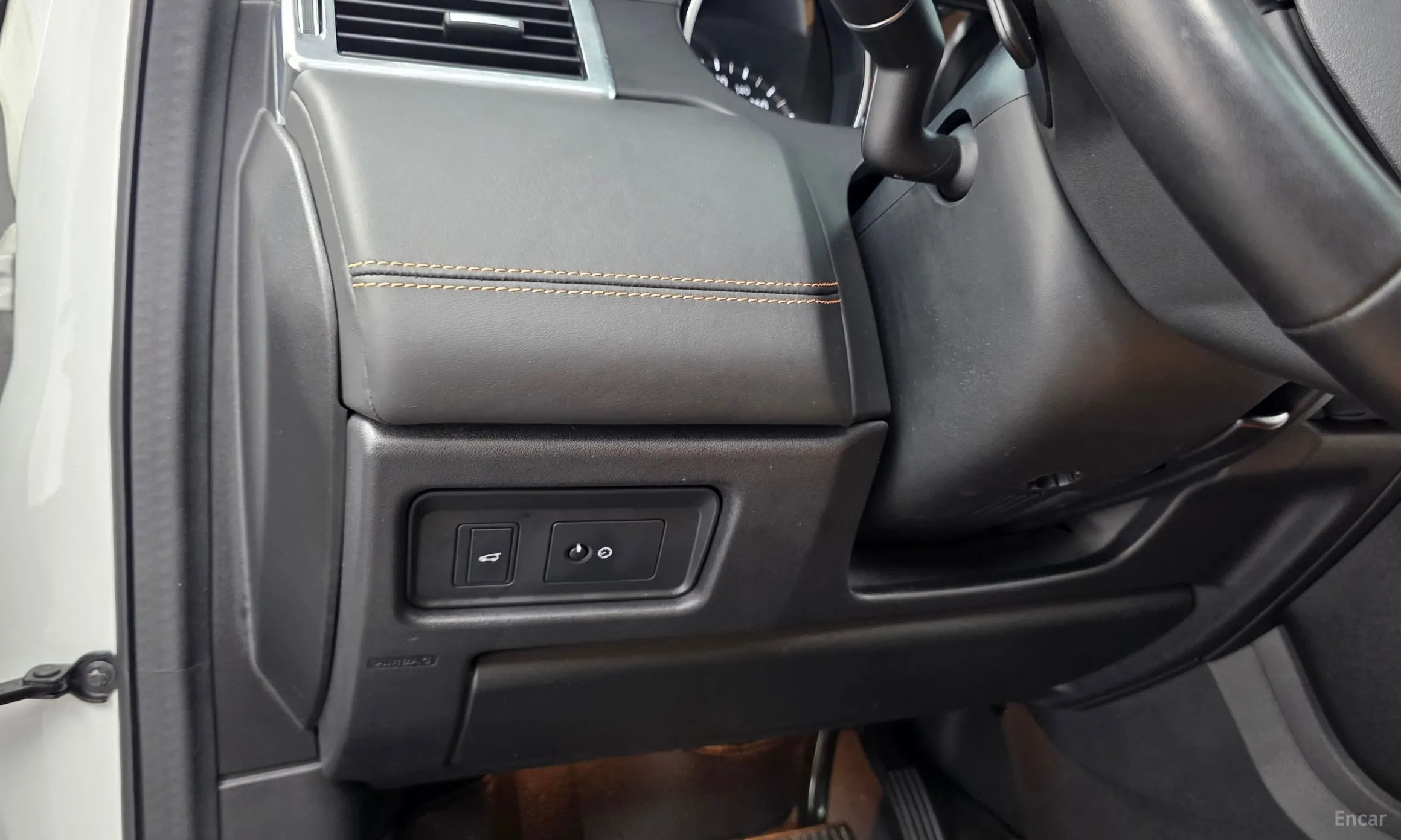 Land Rover Discovery Sports превью 16