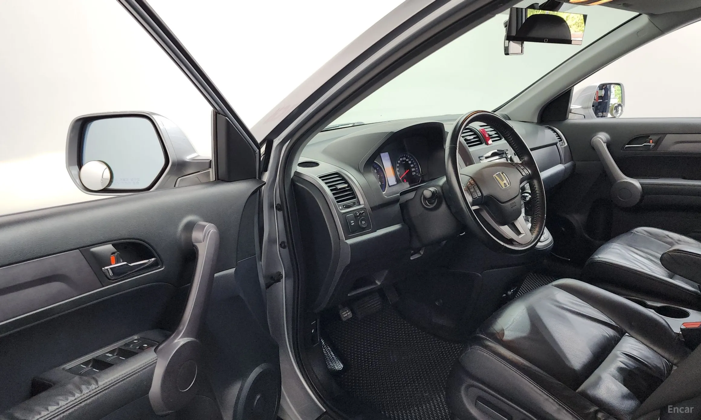 Honda CR-V превью 10