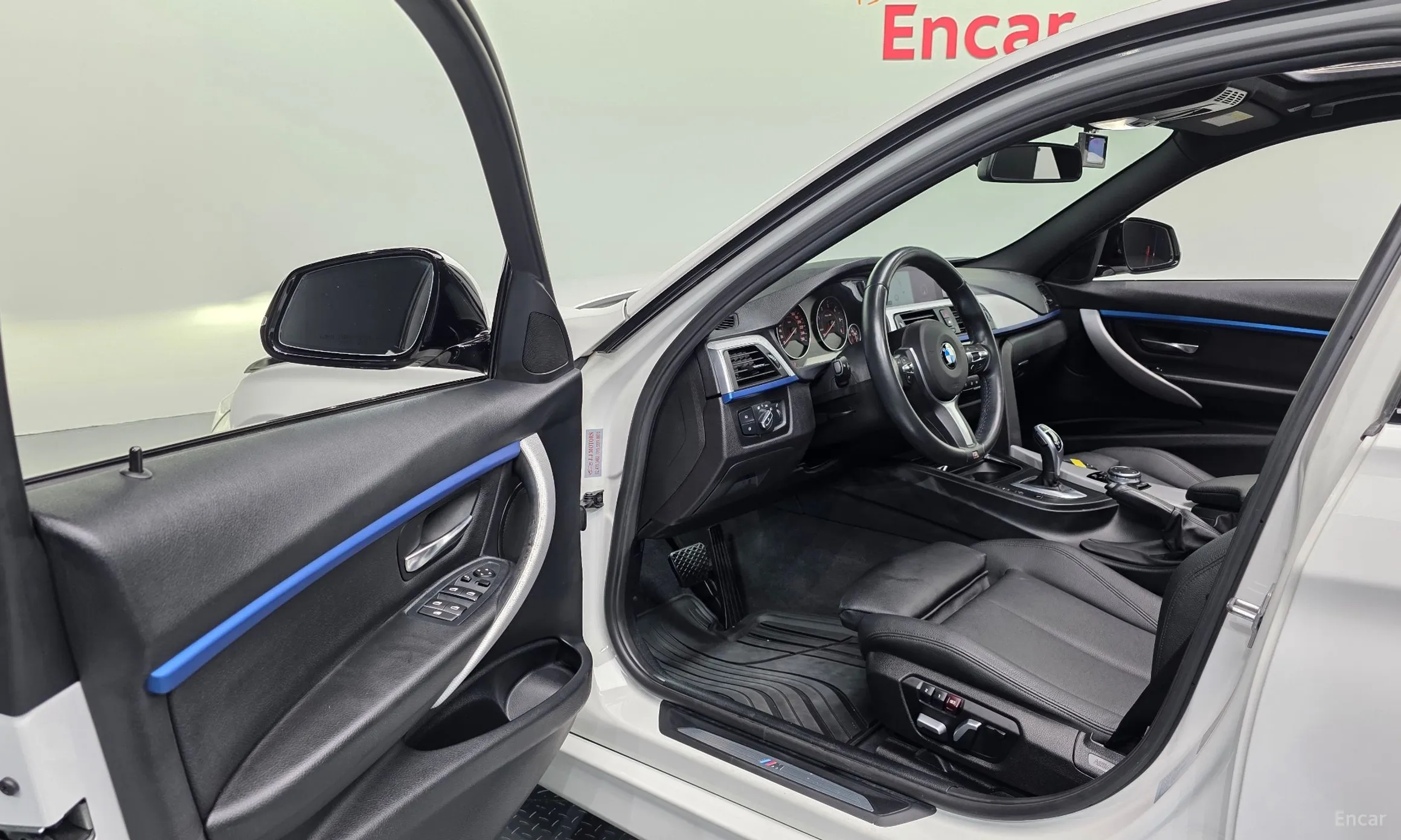 BMW 3 Series (F30) превью 10