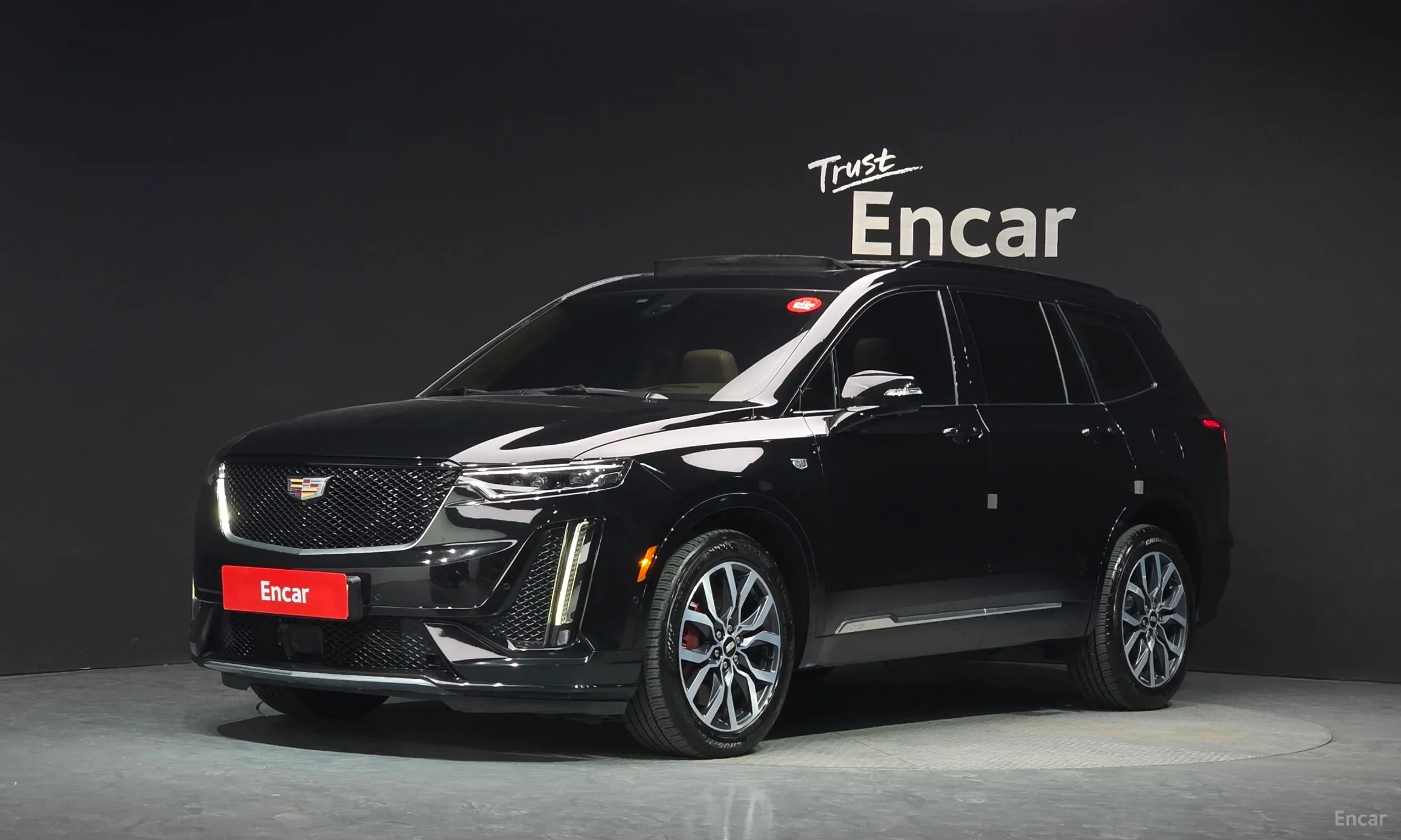 XT6