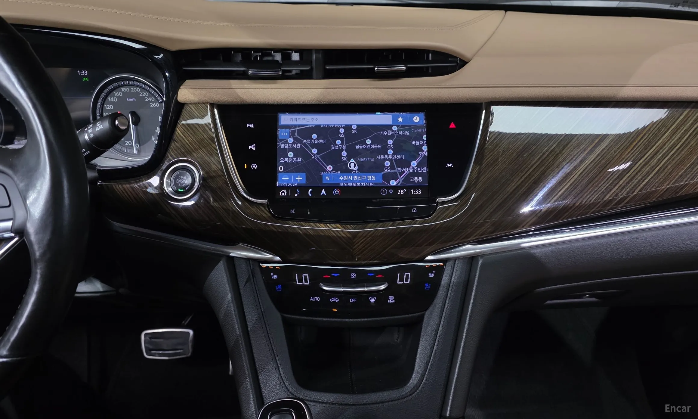 Cadillac XT6 превью 13