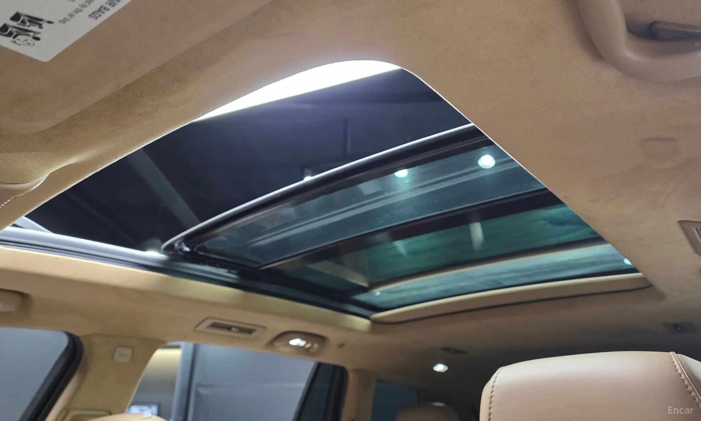 Cadillac XT6 превью 17
