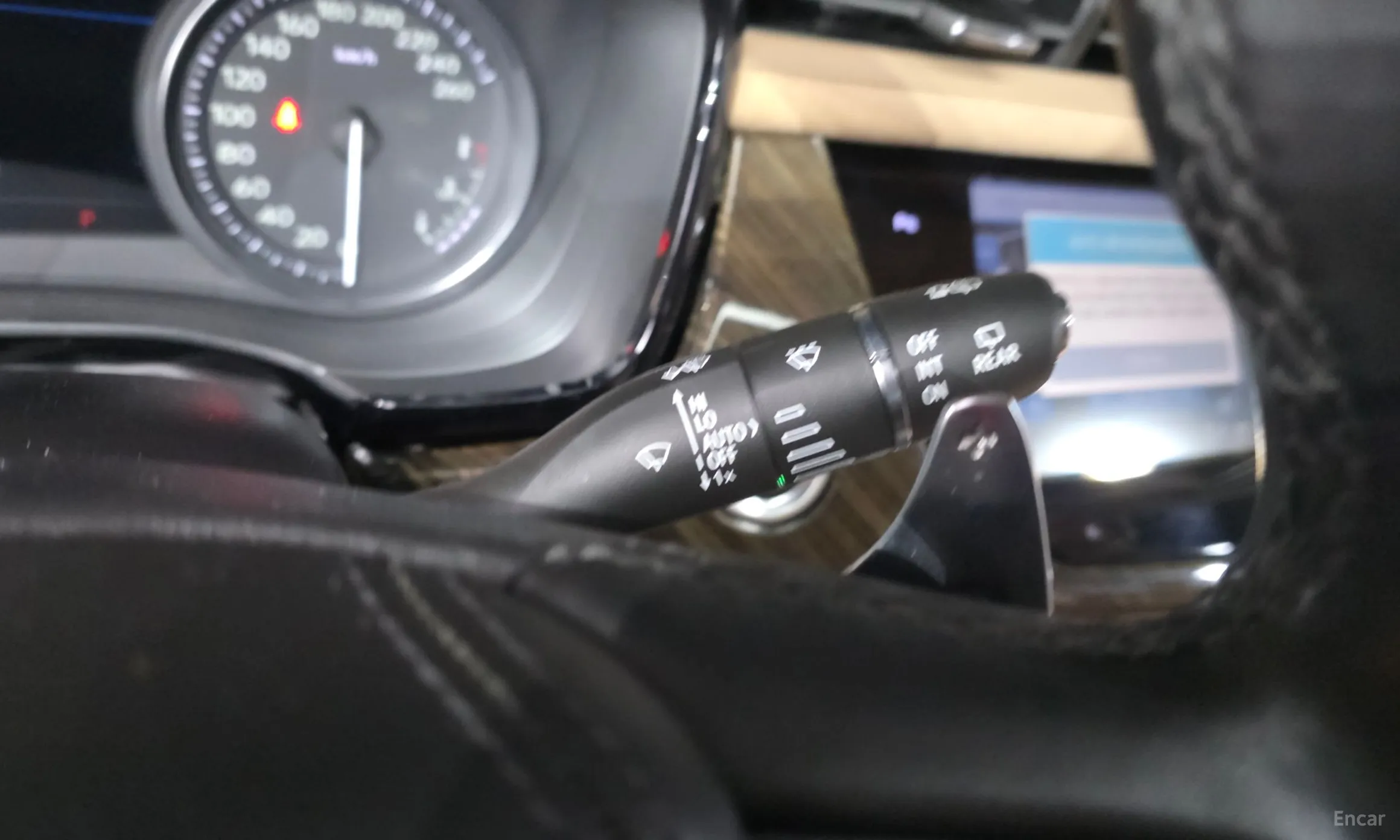 Cadillac XT6 превью 19