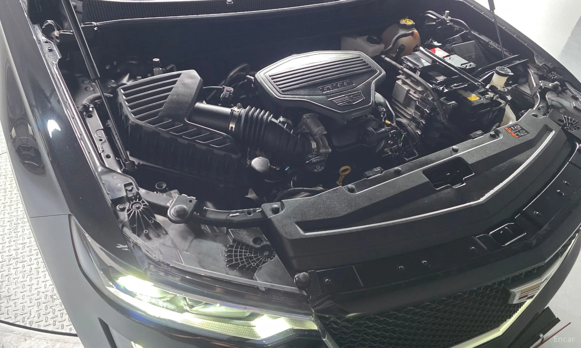 Cadillac XT6 превью 6