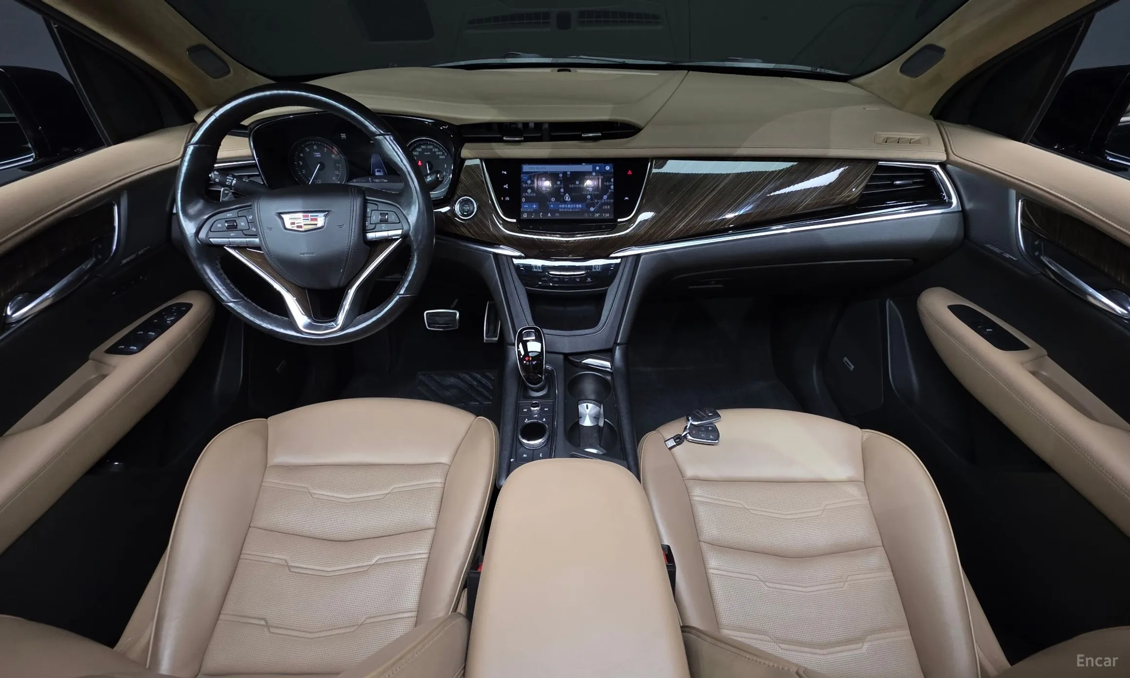 Cadillac XT6 превью 7