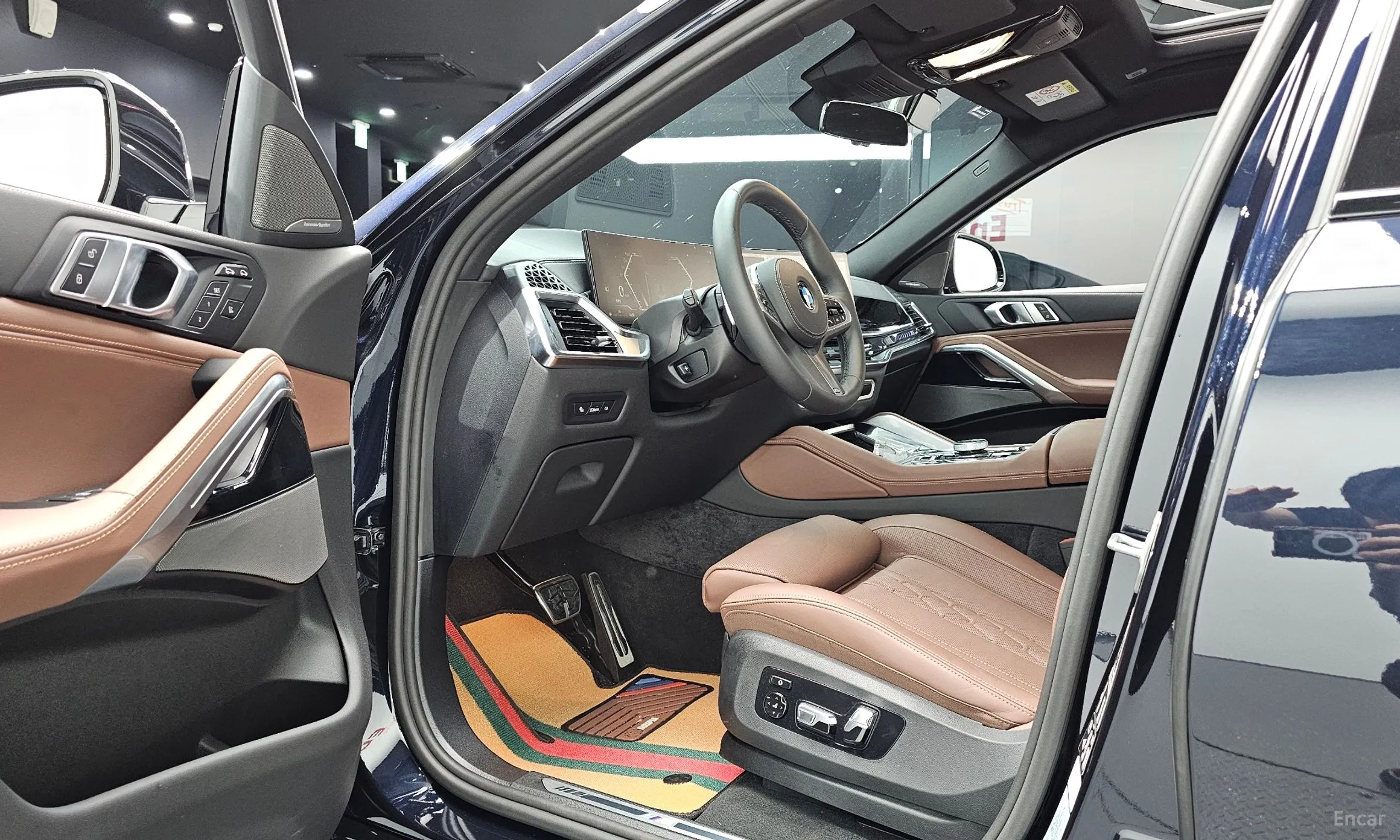 BMW X6 (G06) превью 10