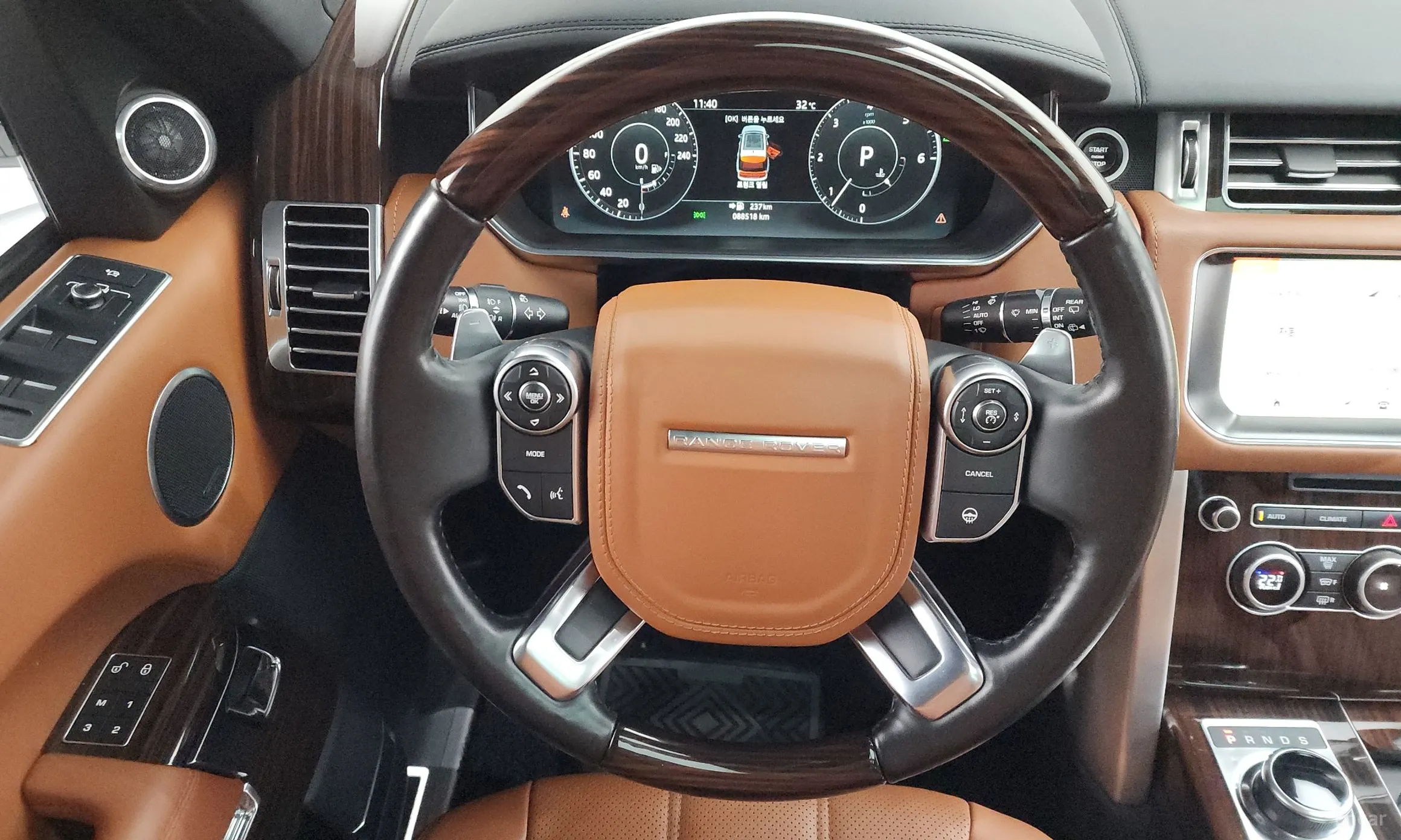 Land Rover Range Rover 4th Generation превью 13