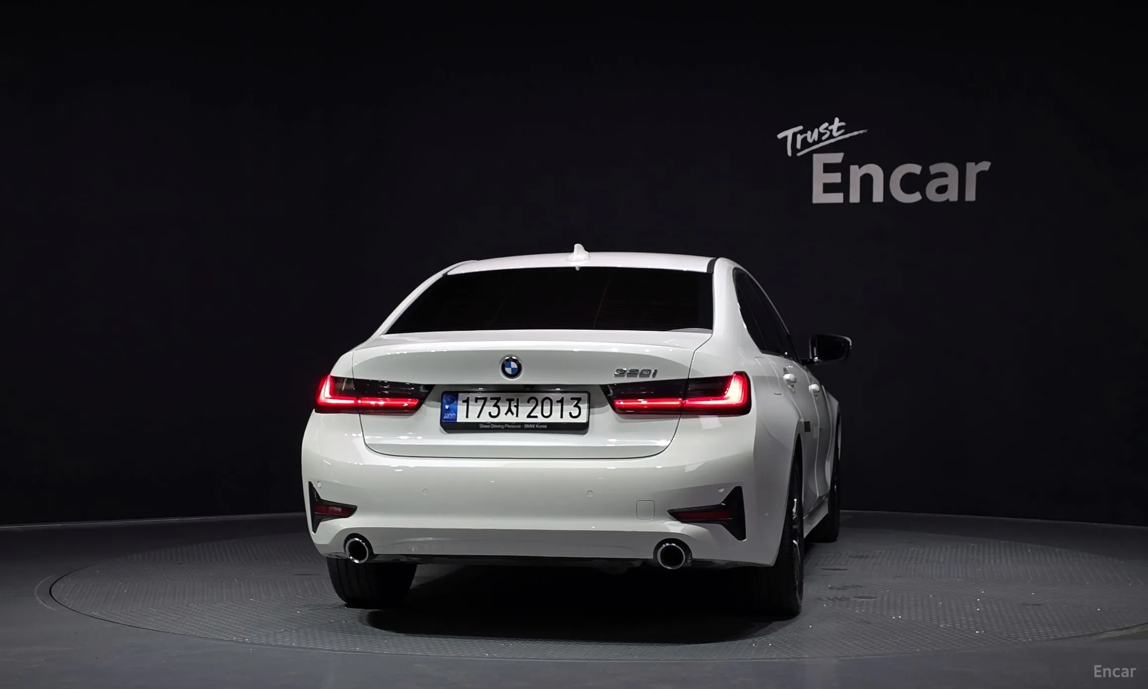 BMW 3 Series (G20) превью 4