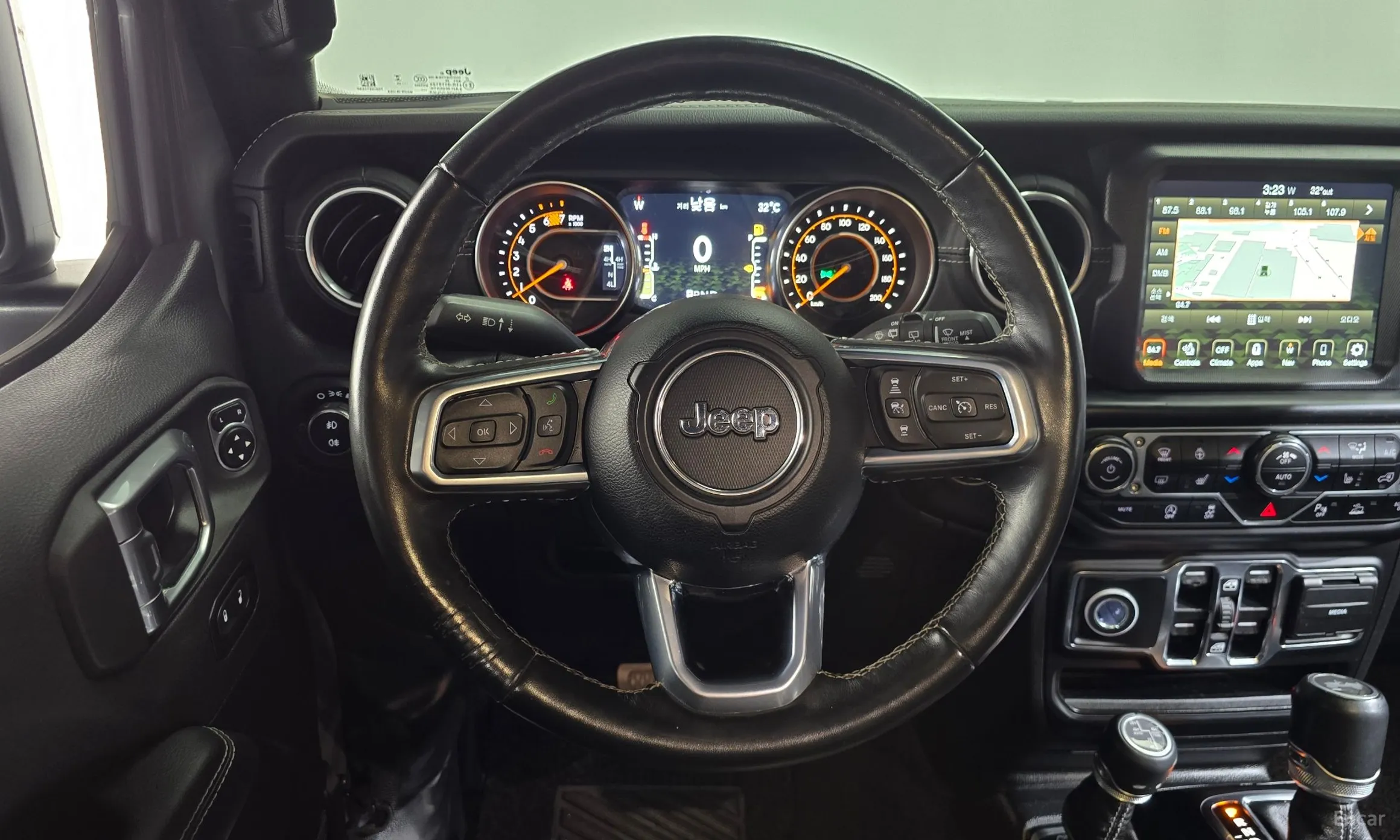 Jeep Wrangler (JL) превью 12