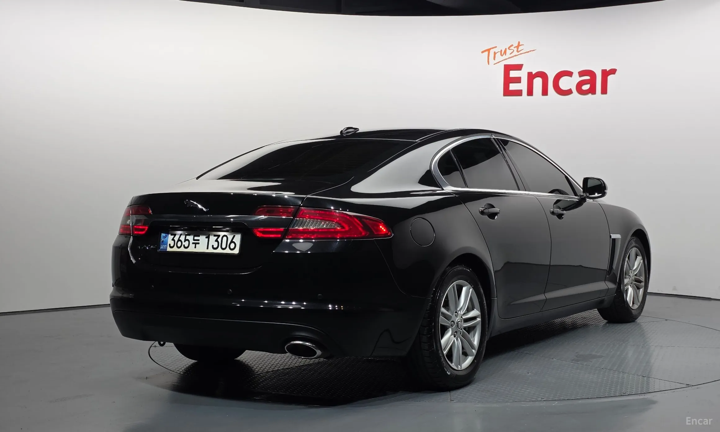 Jaguar New XF