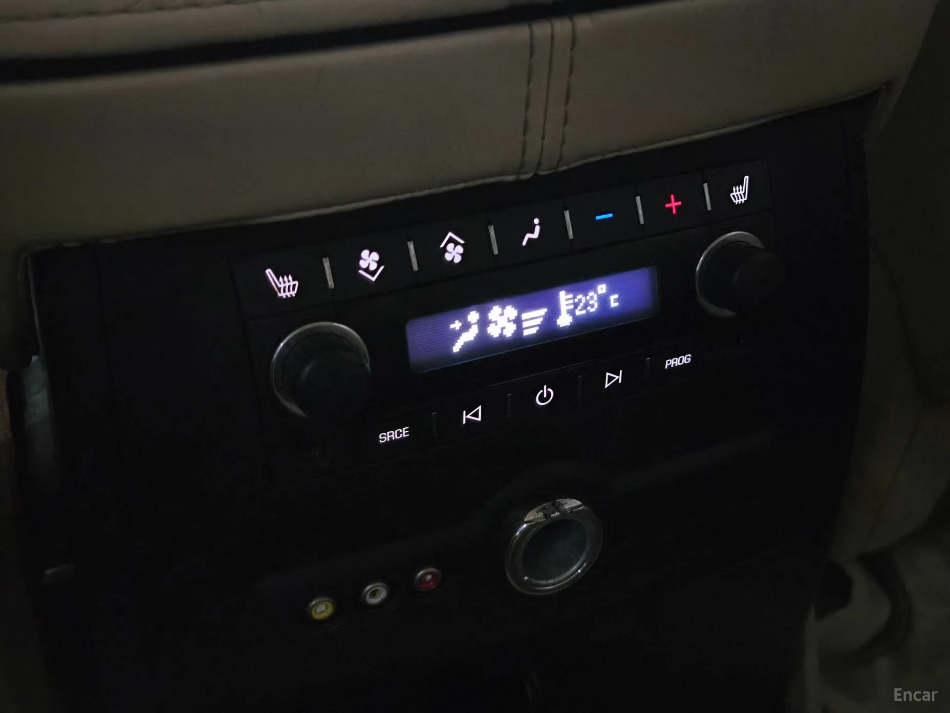 Cadillac Escalade превью 16