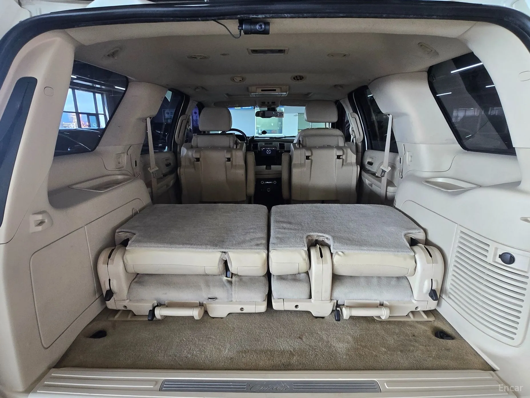 Cadillac Escalade превью 17