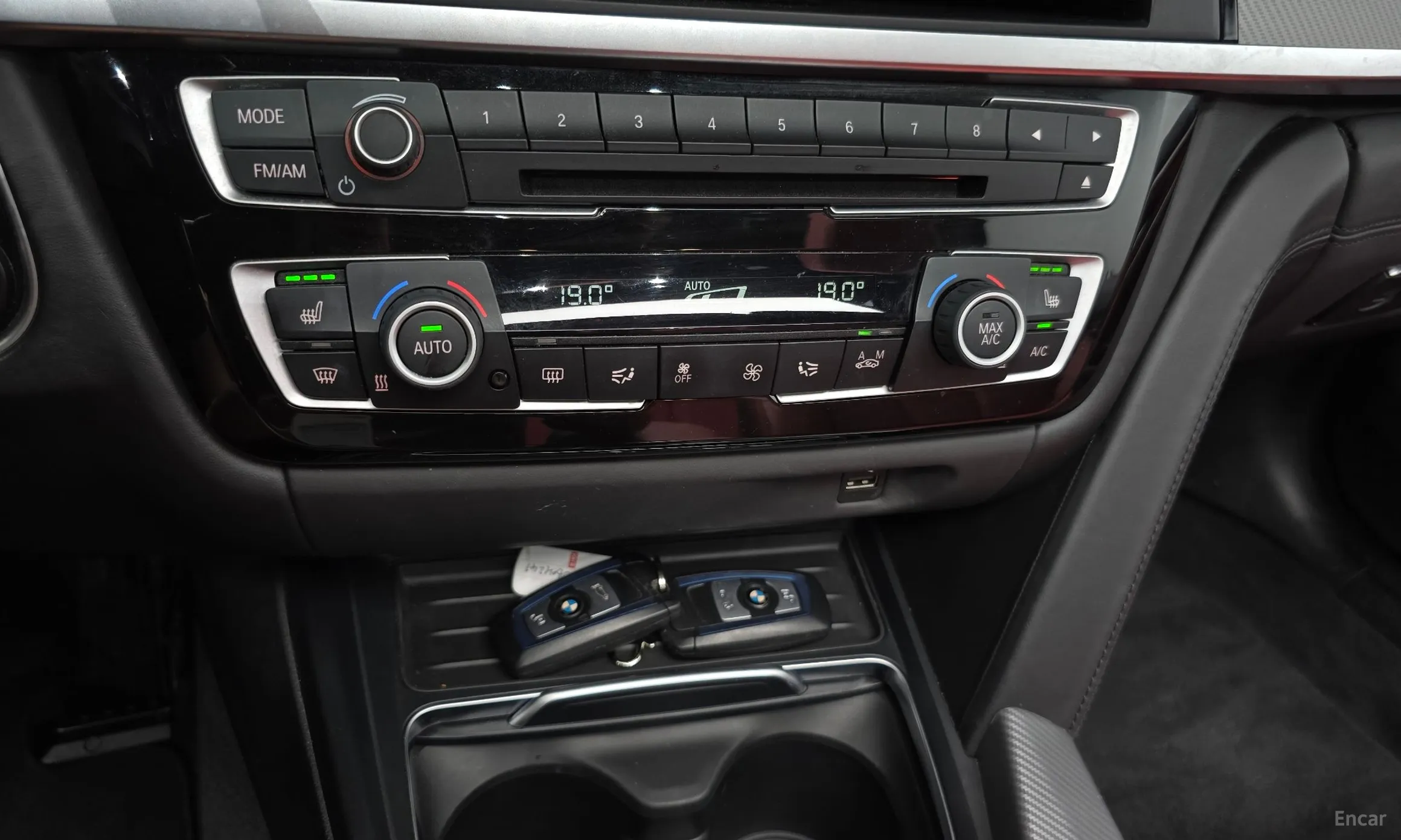BMW Series 4 (F32) превью 17