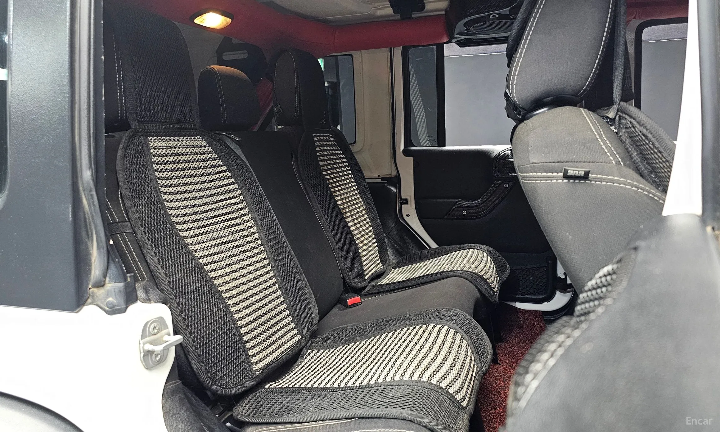 Jeep Wrangler (JK) превью 12