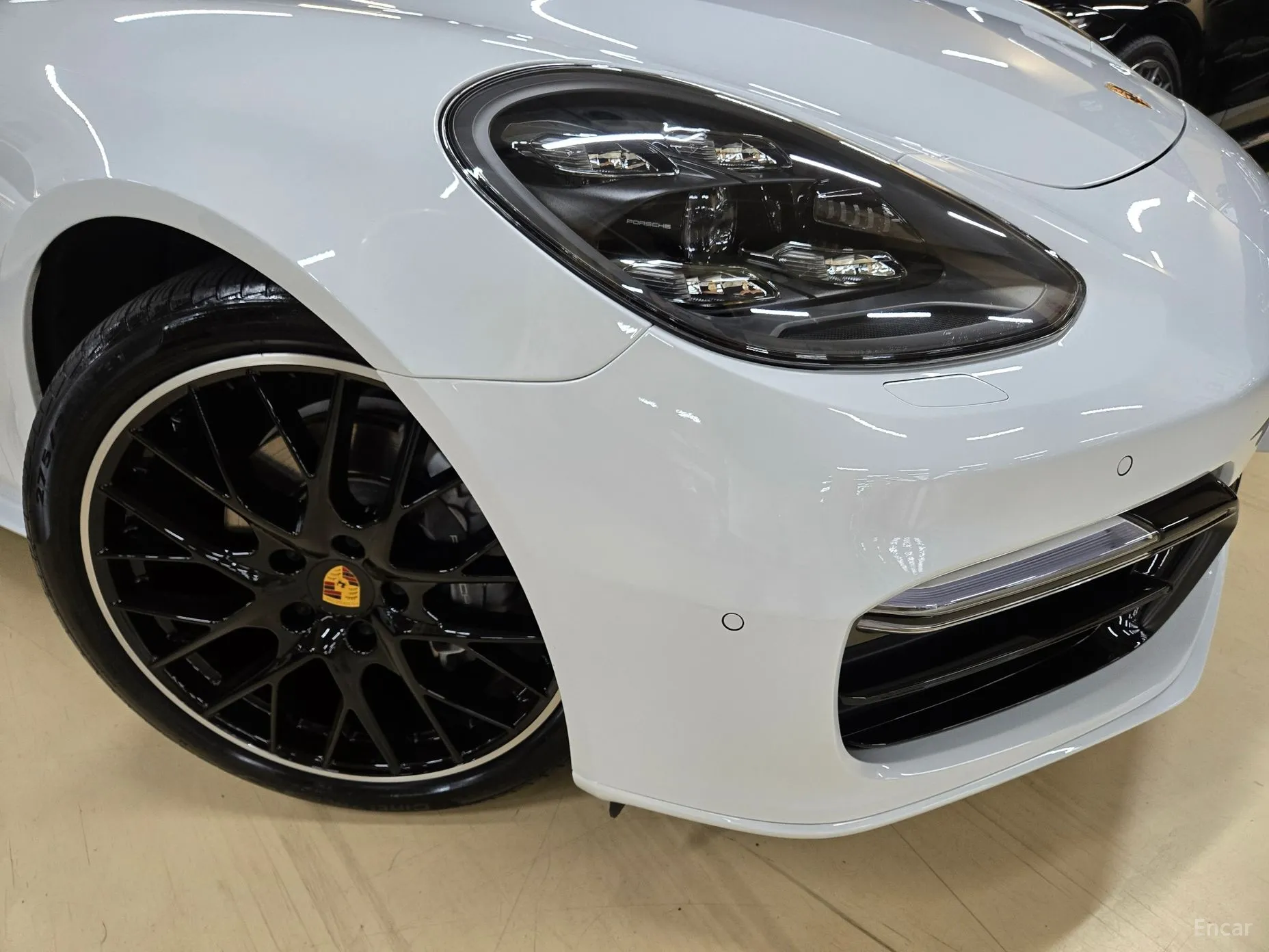 Porsche Panamera (971) превью 9
