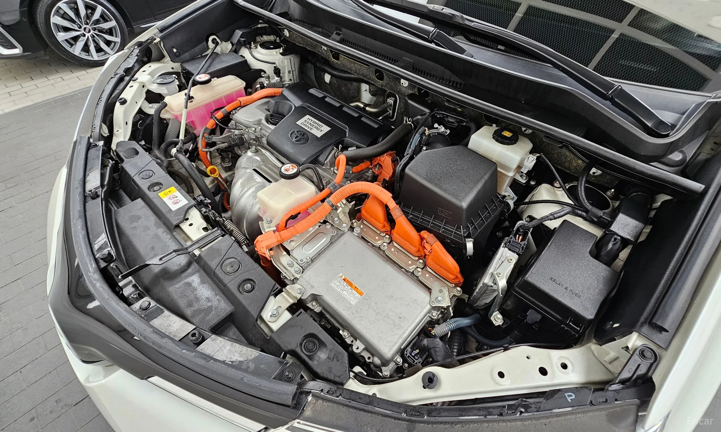 Toyota RAV4 превью 6