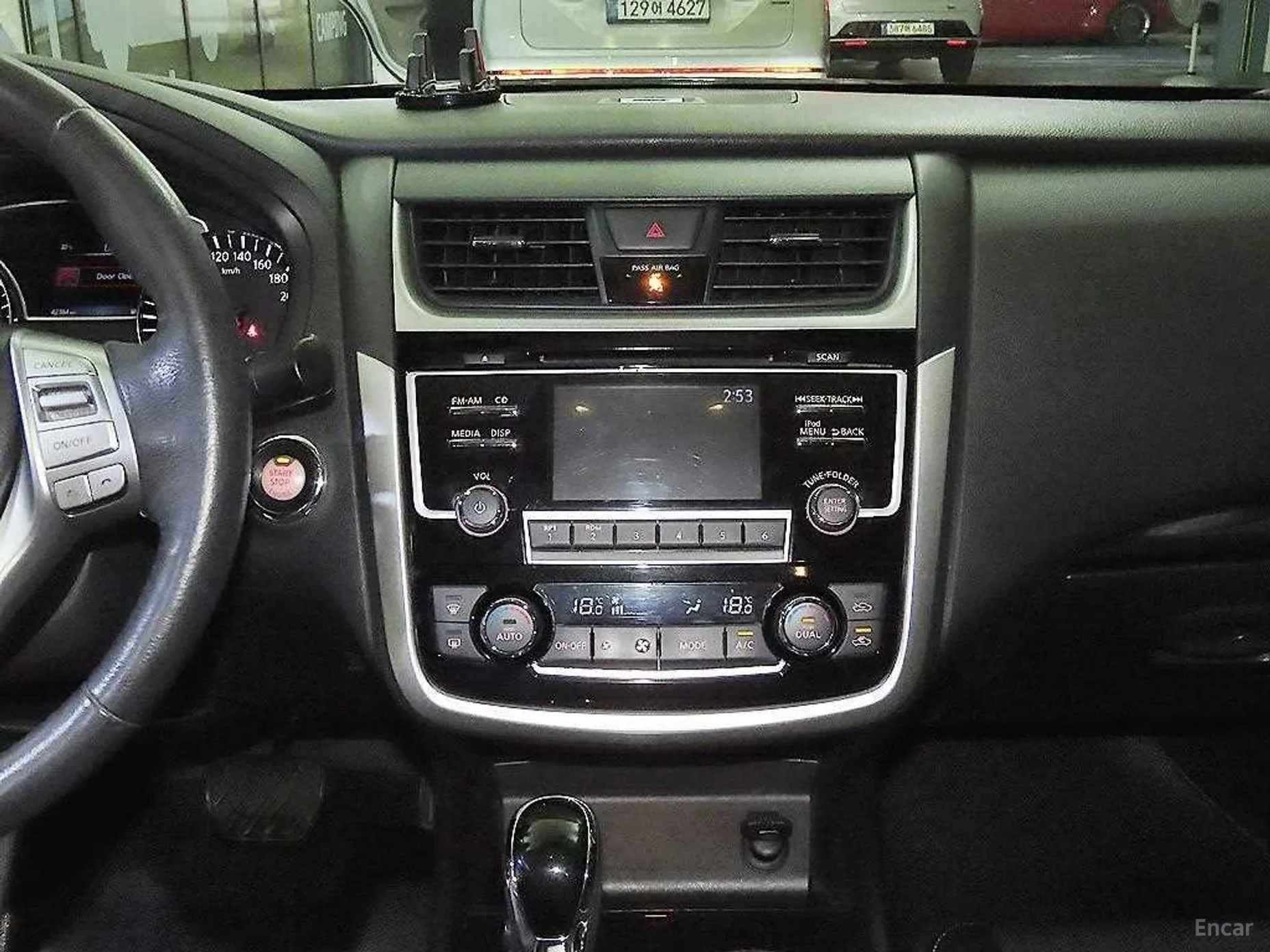 Nissan Altima превью 11
