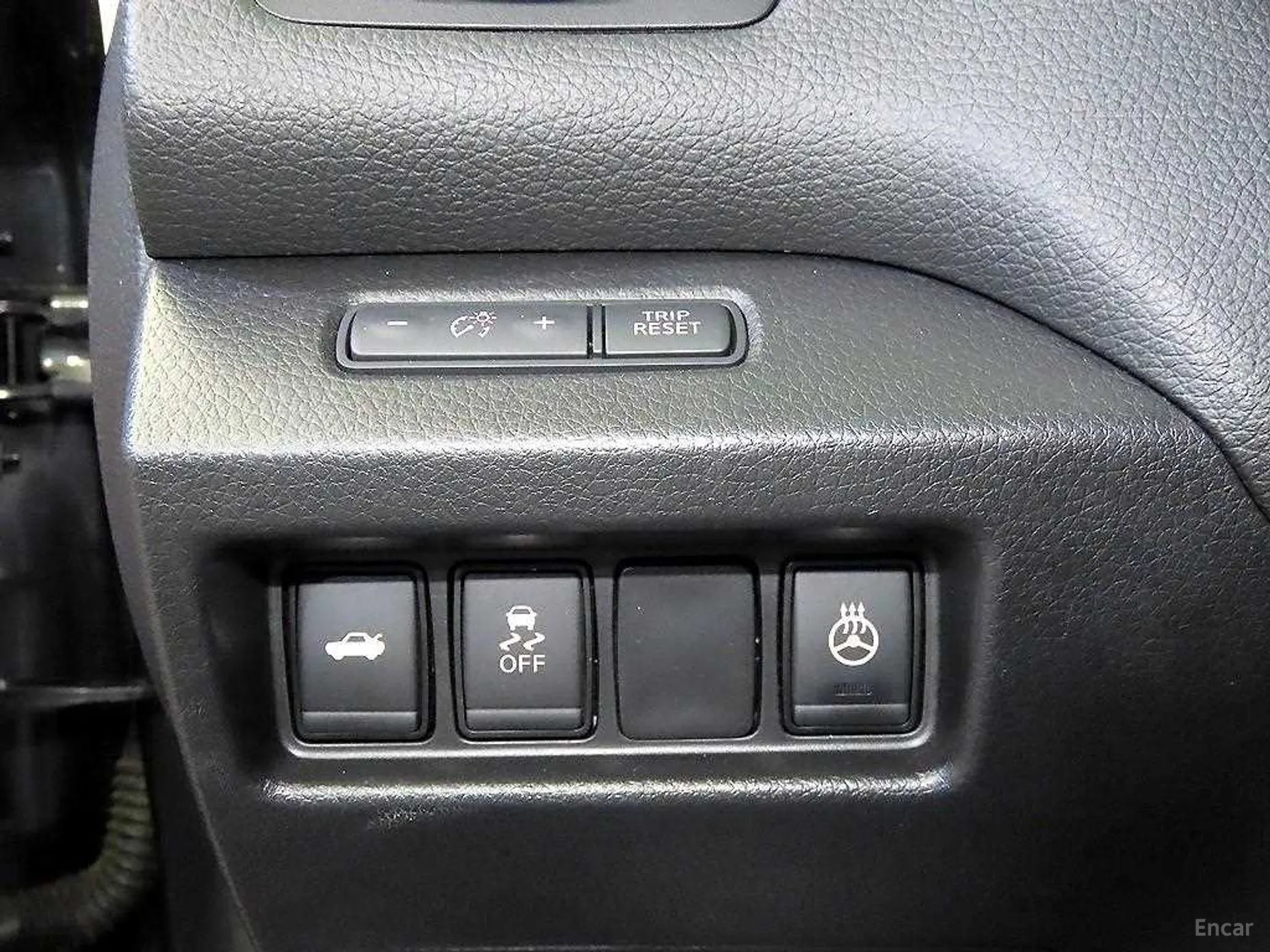 Nissan Altima превью 14