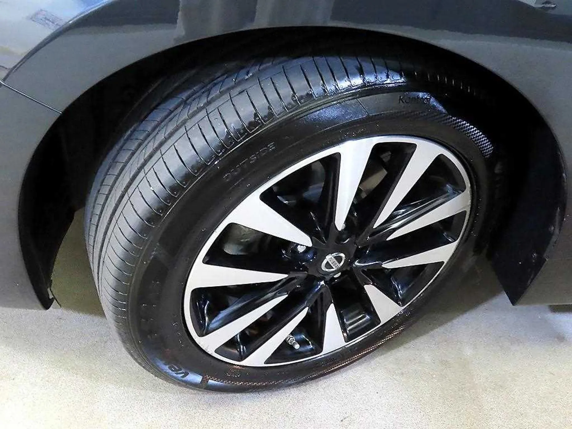 Nissan Altima превью 18