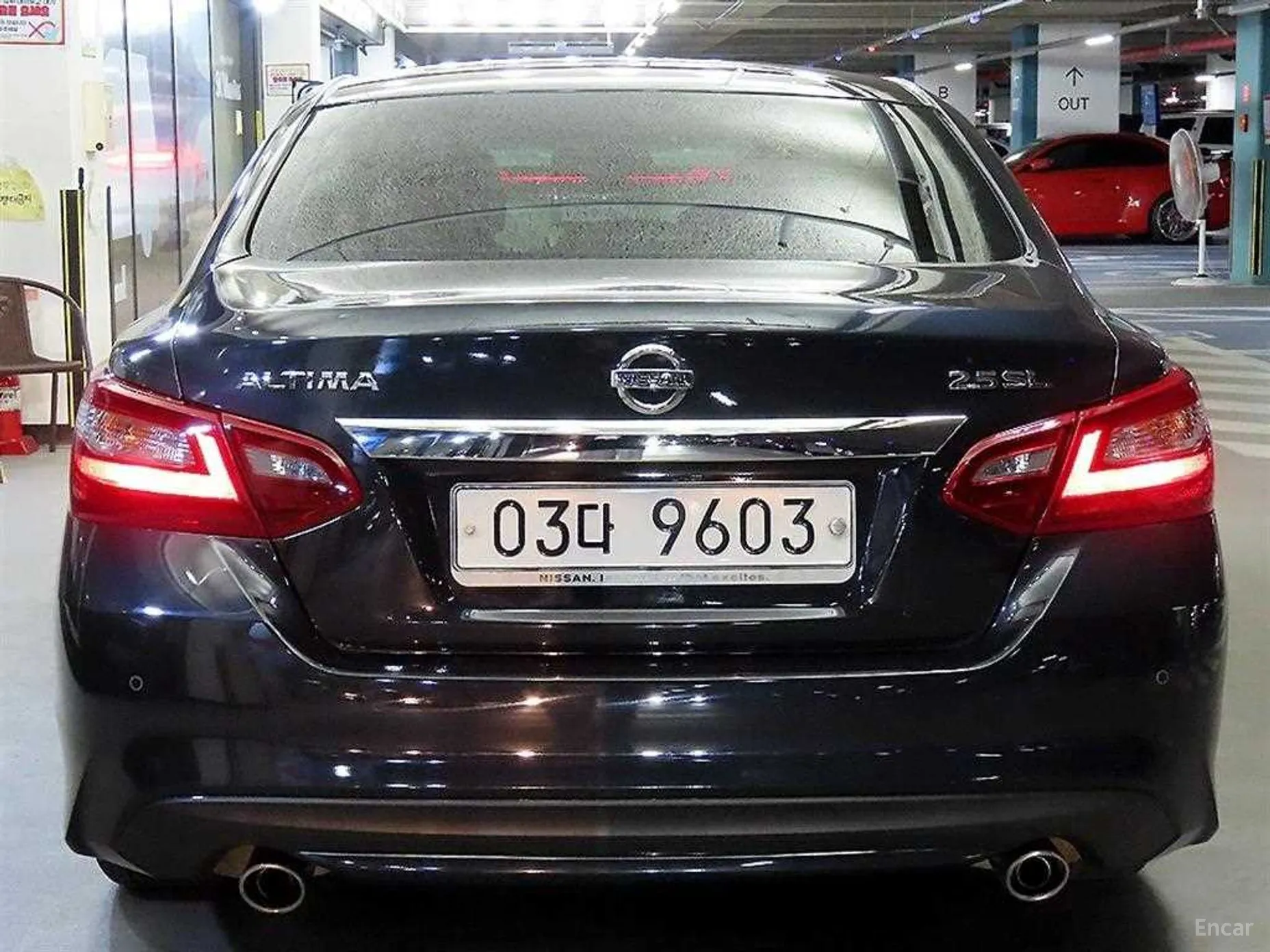 Nissan Altima превью 5