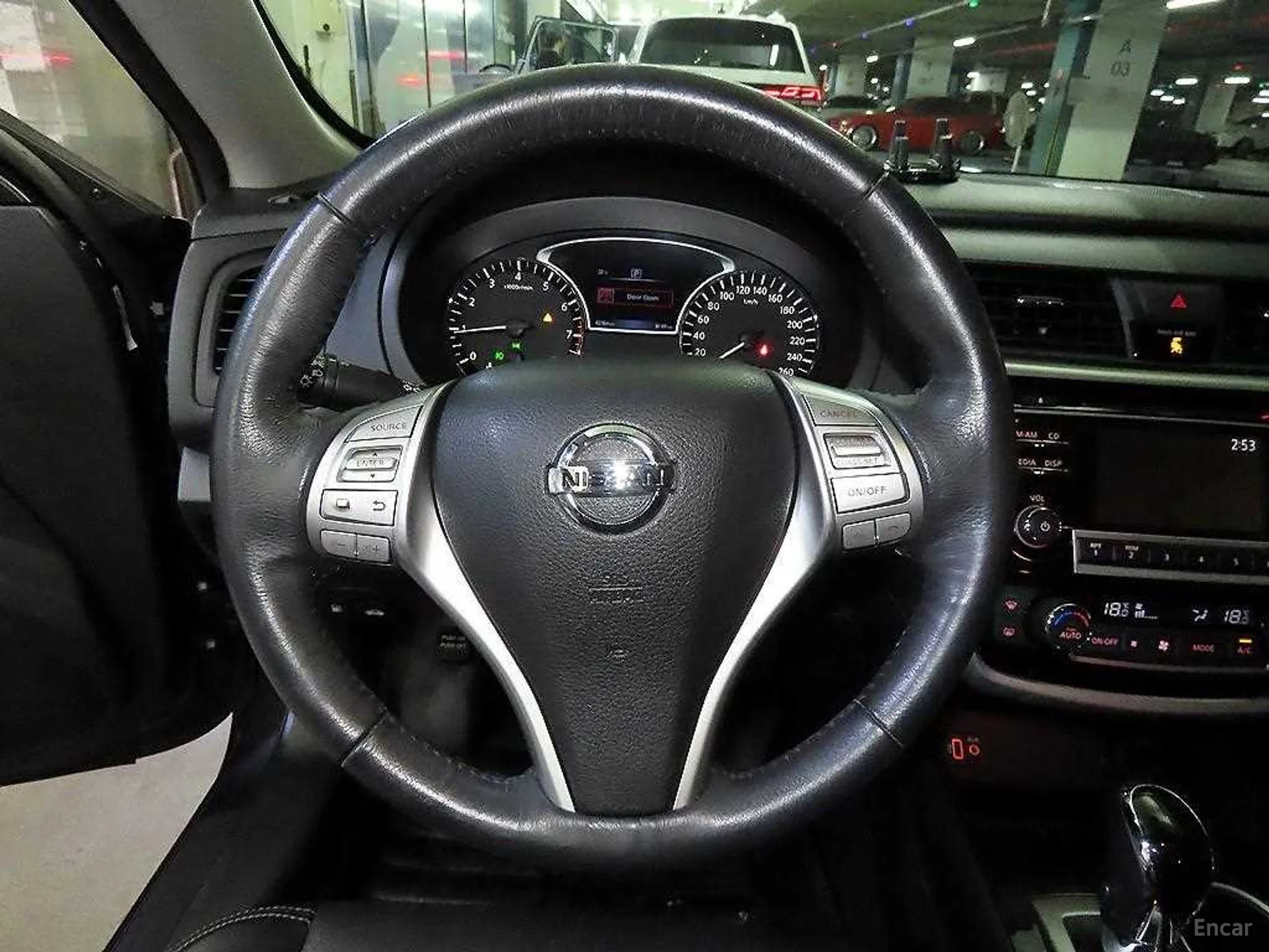 Nissan Altima превью 8