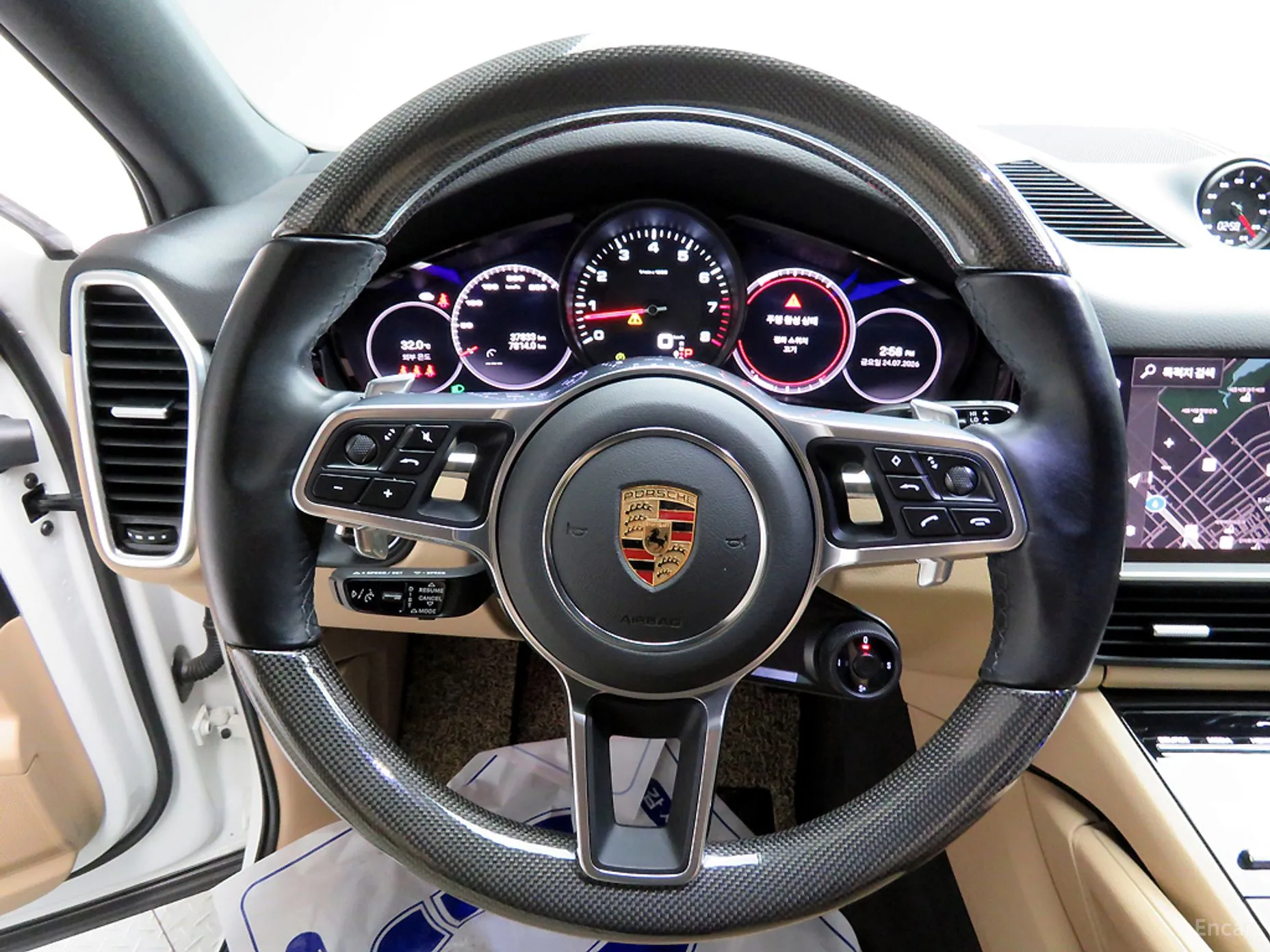 Porsche Cayenne (PO536) превью 8