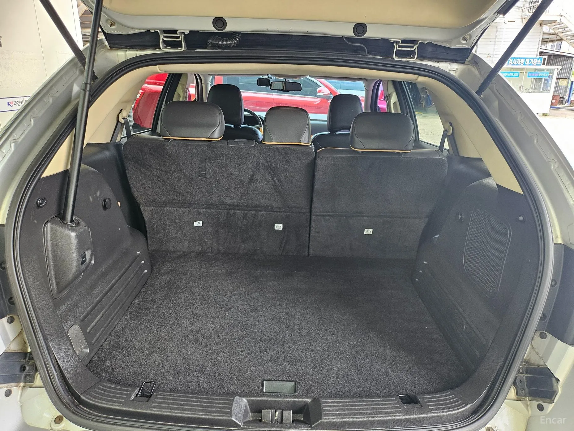 Lincoln MKX превью 17