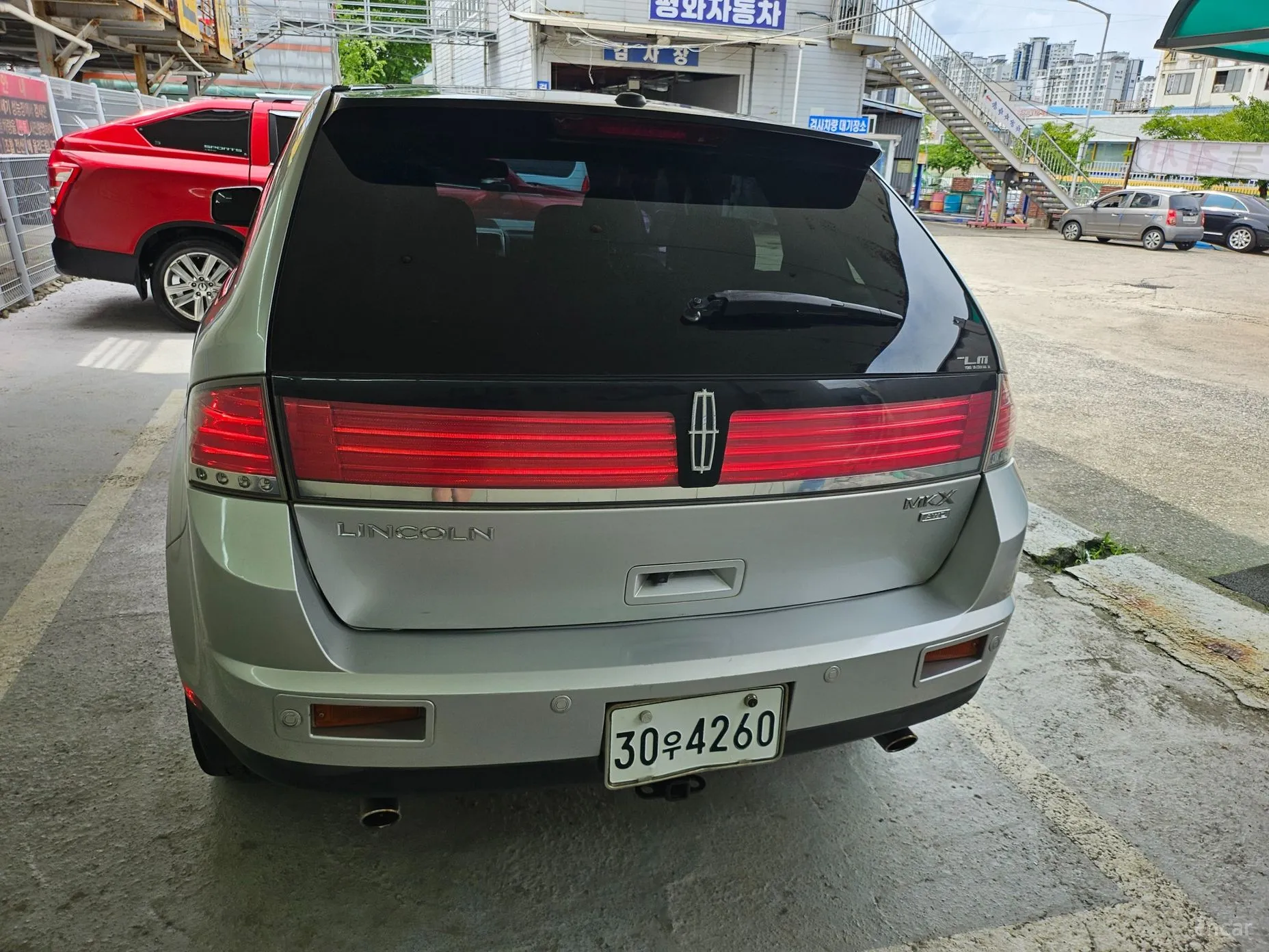 Lincoln MKX превью 5