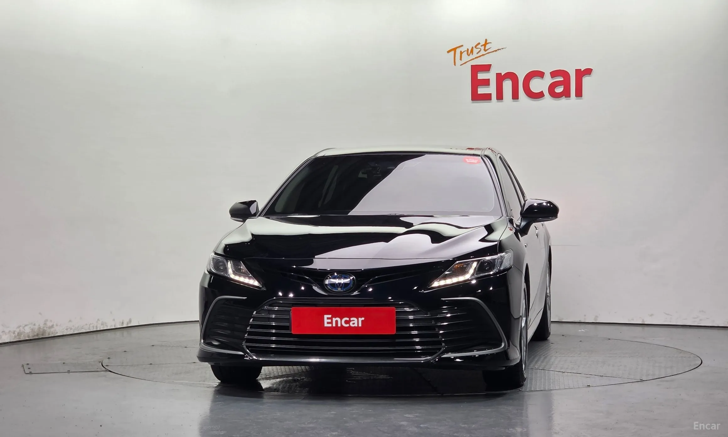 Toyota Camry (XV70) превью 3