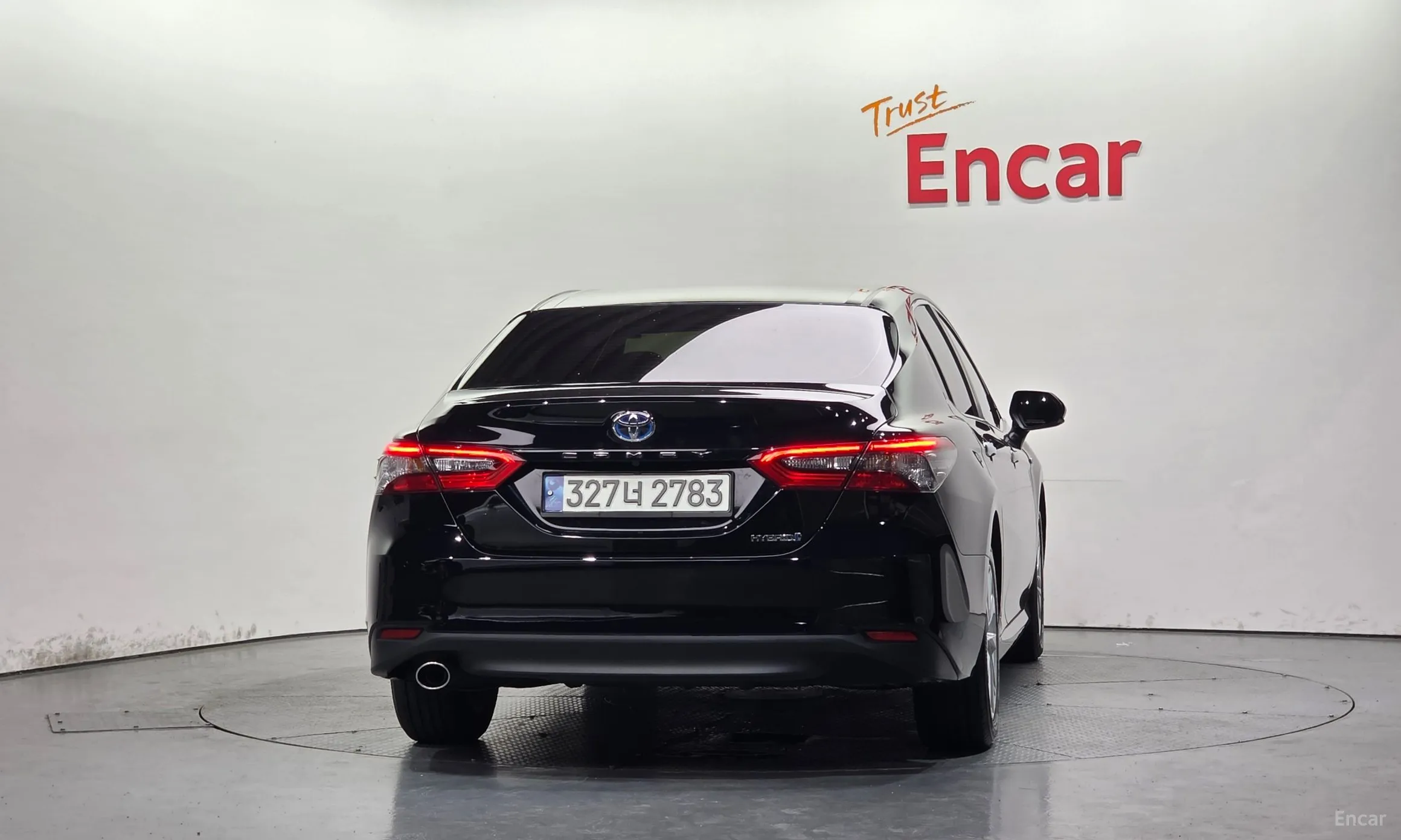 Toyota Camry (XV70) превью 4